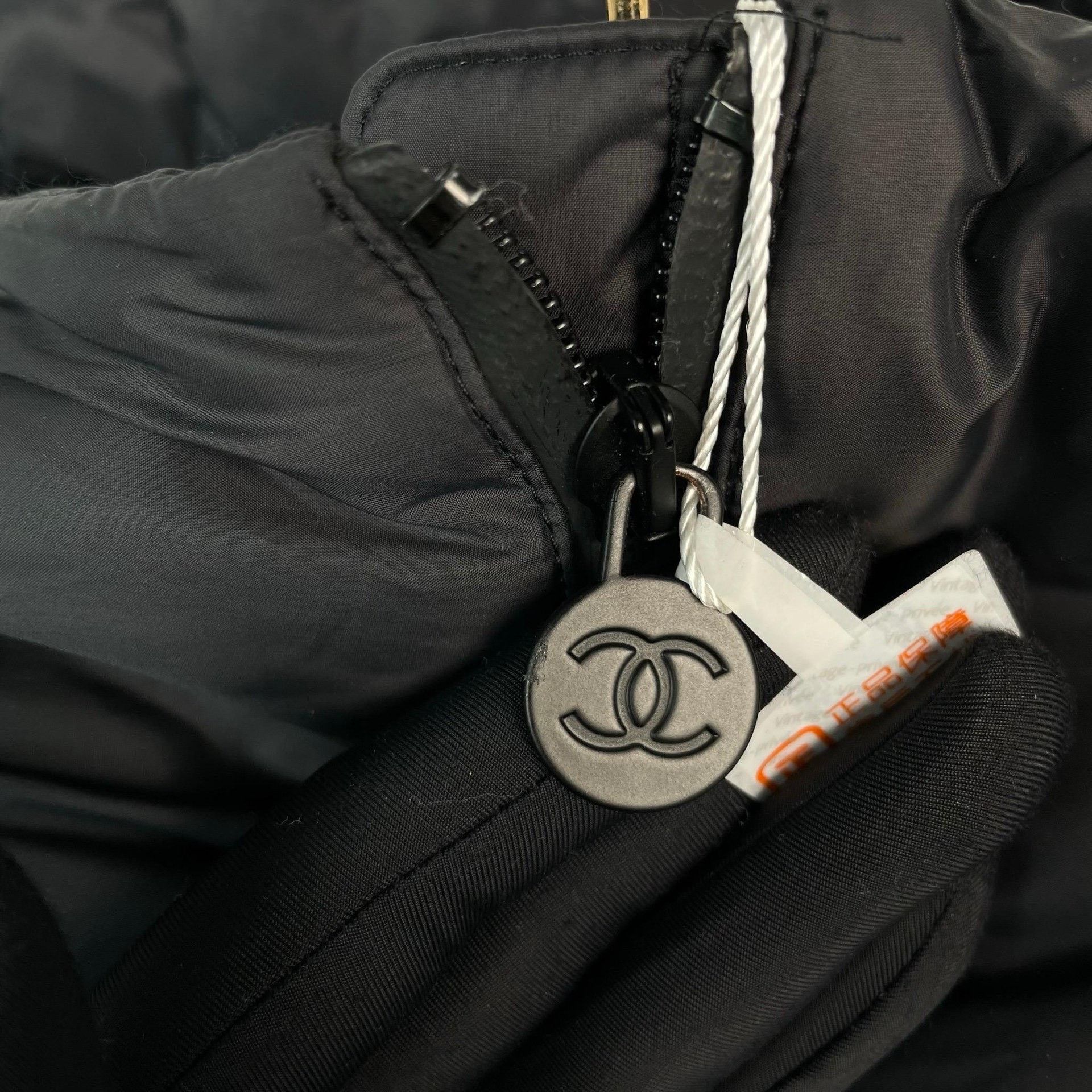 Chanel Chanel Down Long Black Down Jacket 34 Women Size XS / US 0-2 / IT 36-38 - 4 Thumbnail