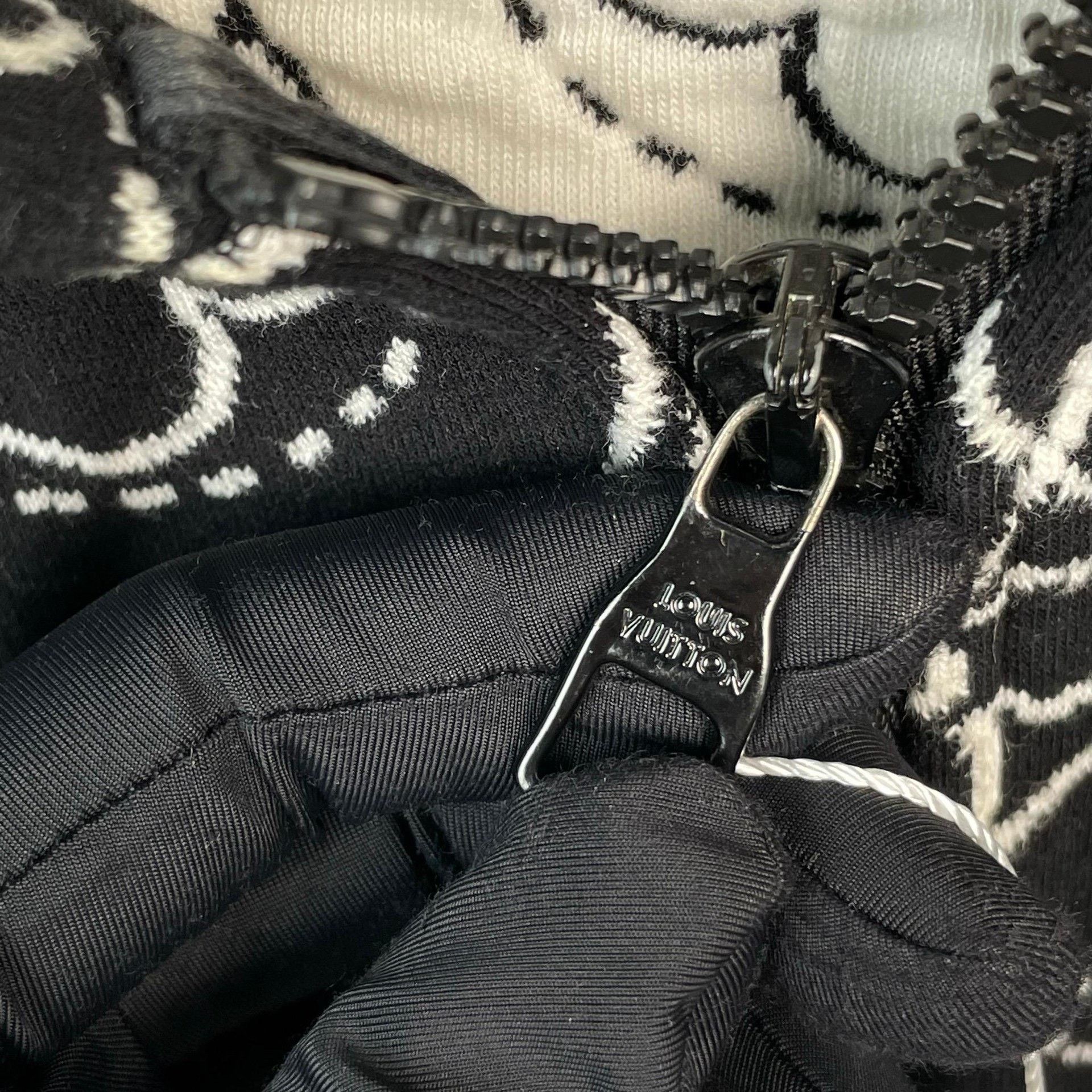 Louis Vuitton Louis Vuitton Black Jacket S Women Size S / US 4 / IT 40 - 5 Thumbnail