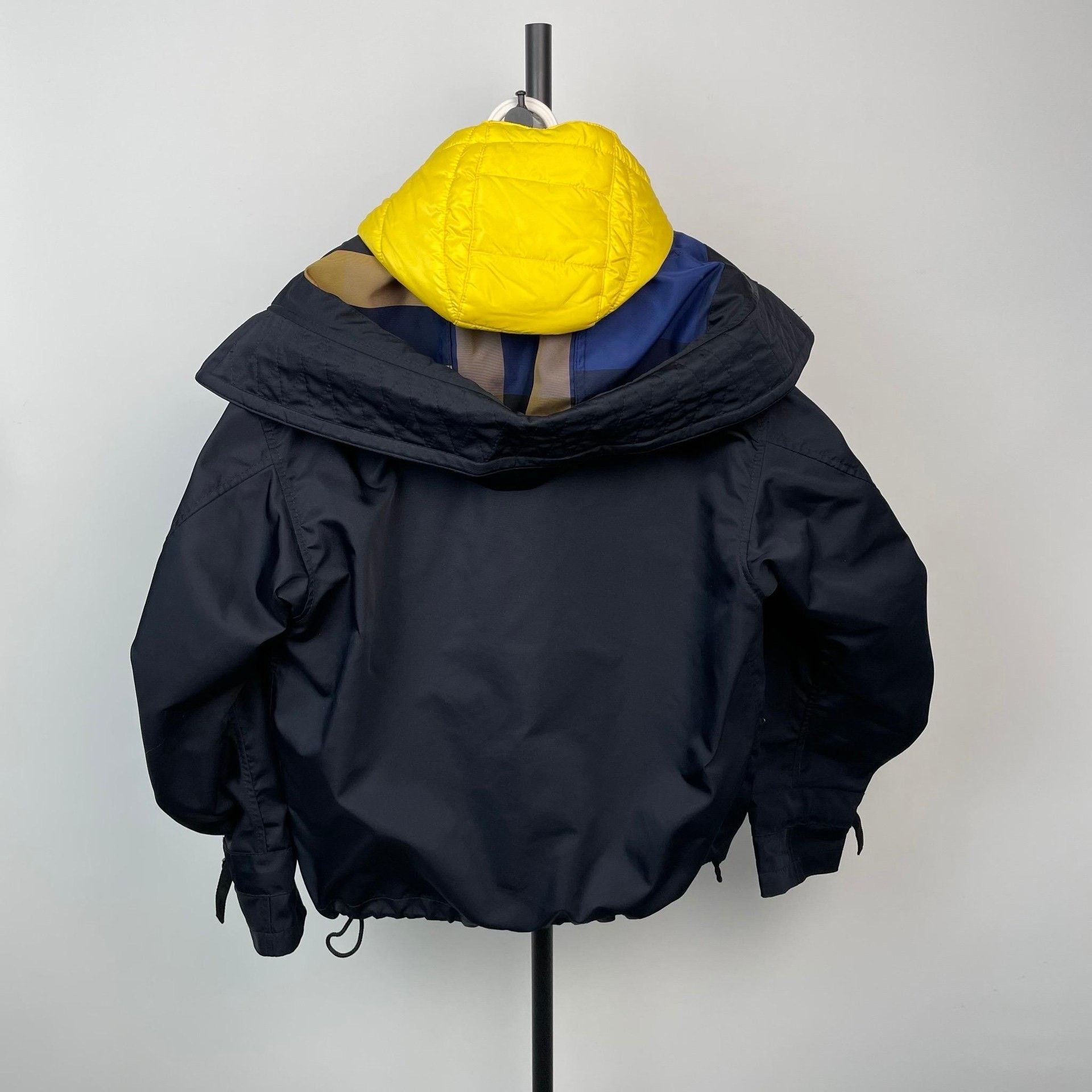 Burberry Burberry Blue Light Jacket 46 Men Size US L / EU 52-54 / 3 - 2 Thumbnail