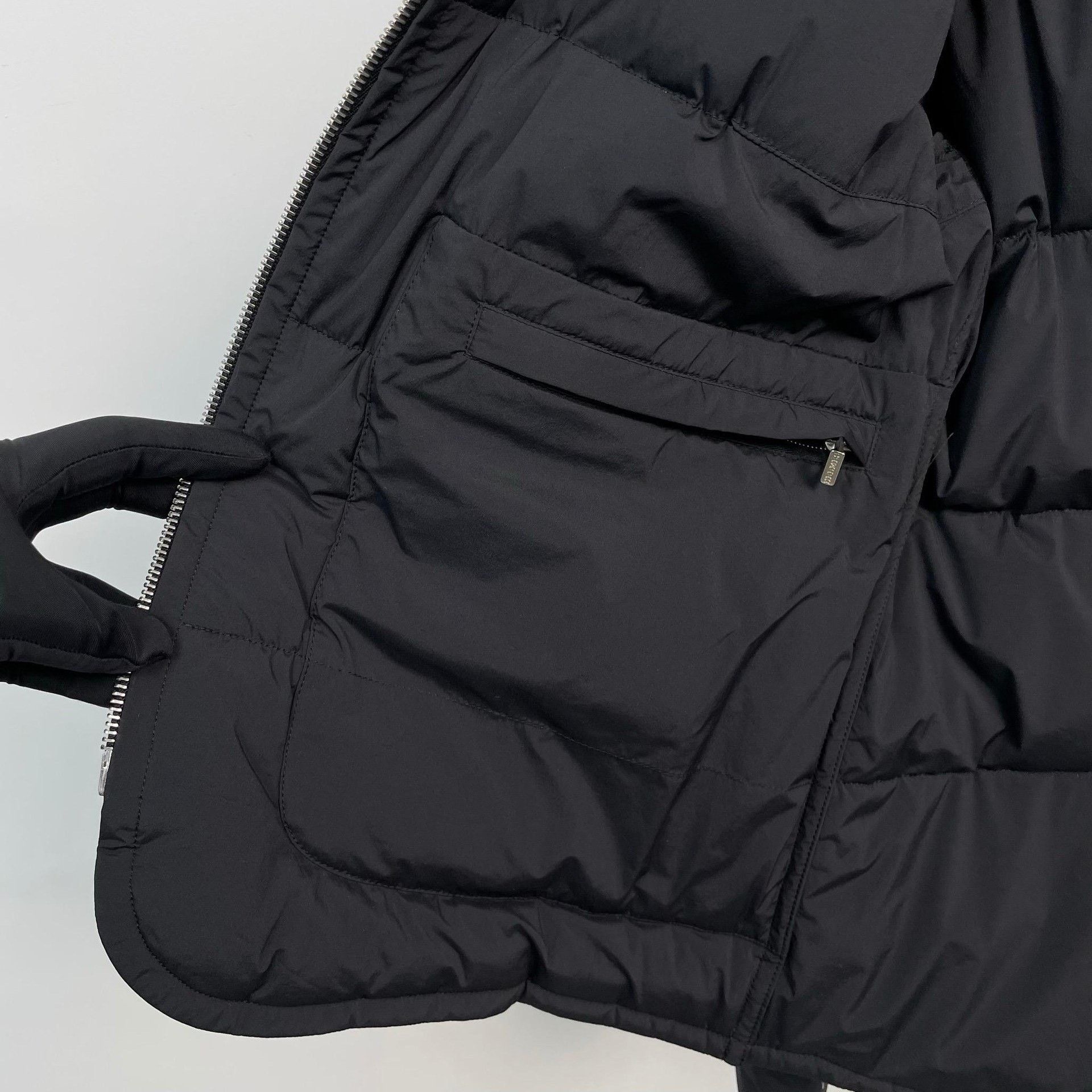 Hermes Hermes Black Heavy Coat L Men Size US L / EU 52-54 / 3 - 3 Thumbnail