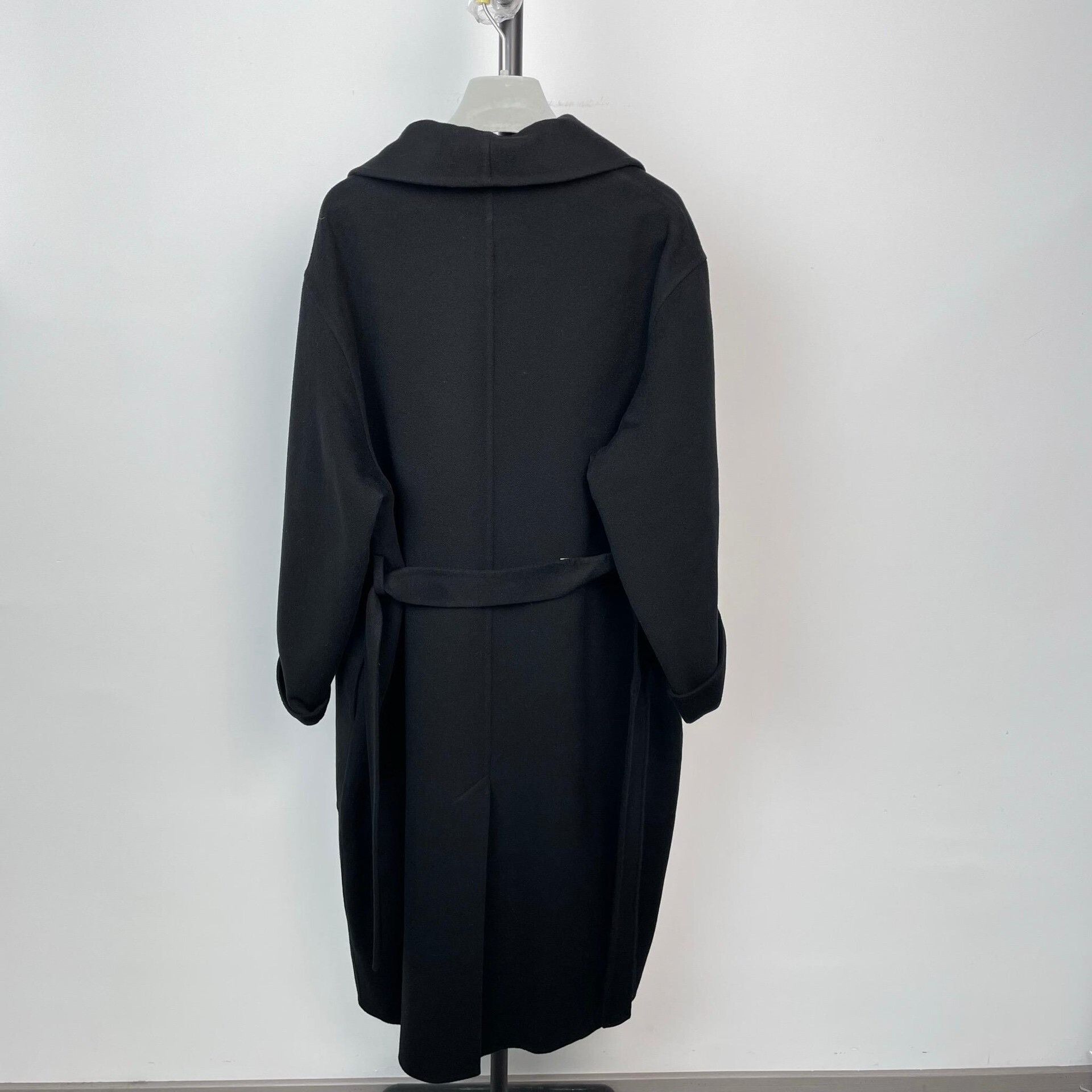 Hermes Hermes Black Heavy Coat 38 Men Size US S / EU 44-46 / 1 - 2 Thumbnail