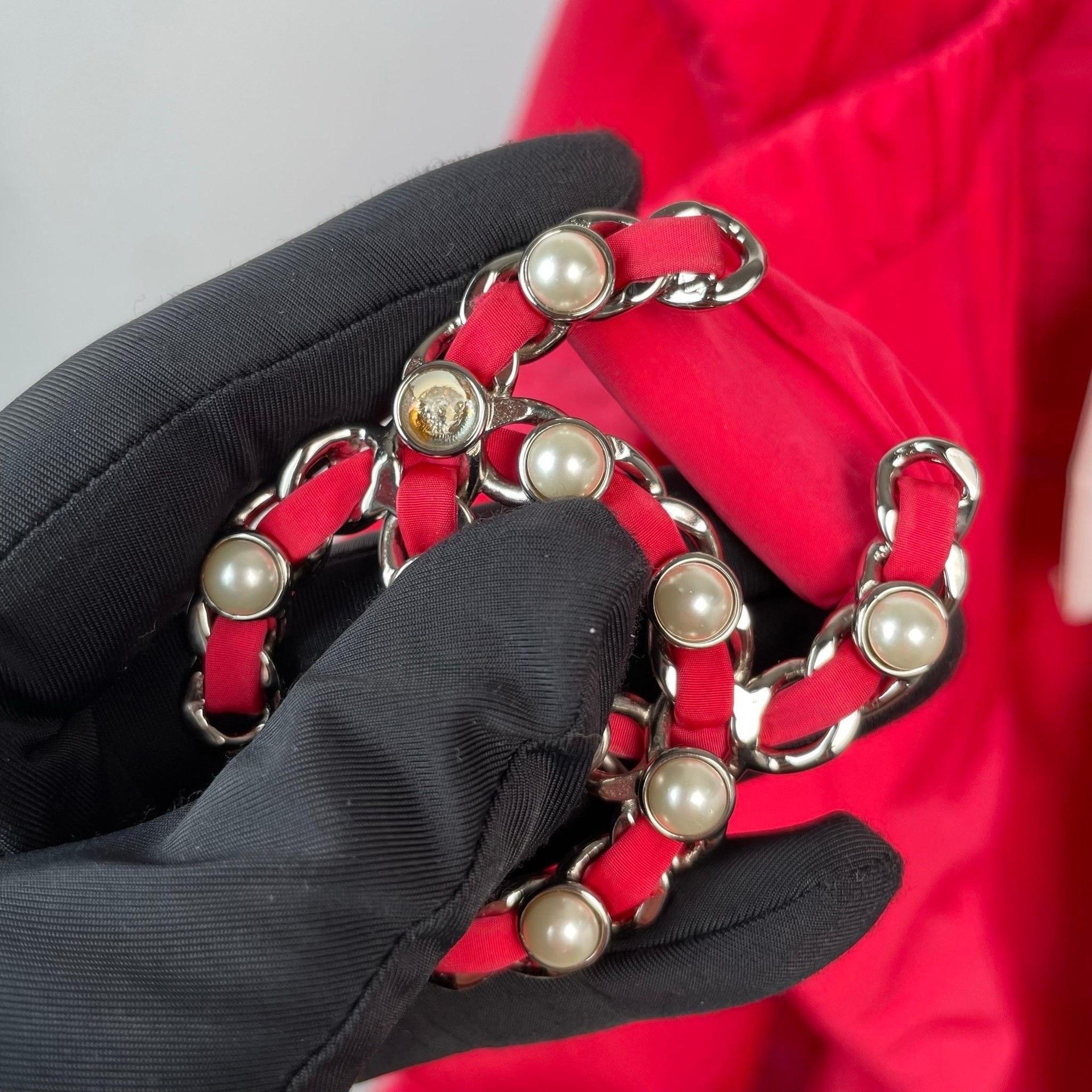 Chanel Chanel Red Down Jacket 34 Women Size XS / US 0-2 / IT 36-38 - 8 Thumbnail
