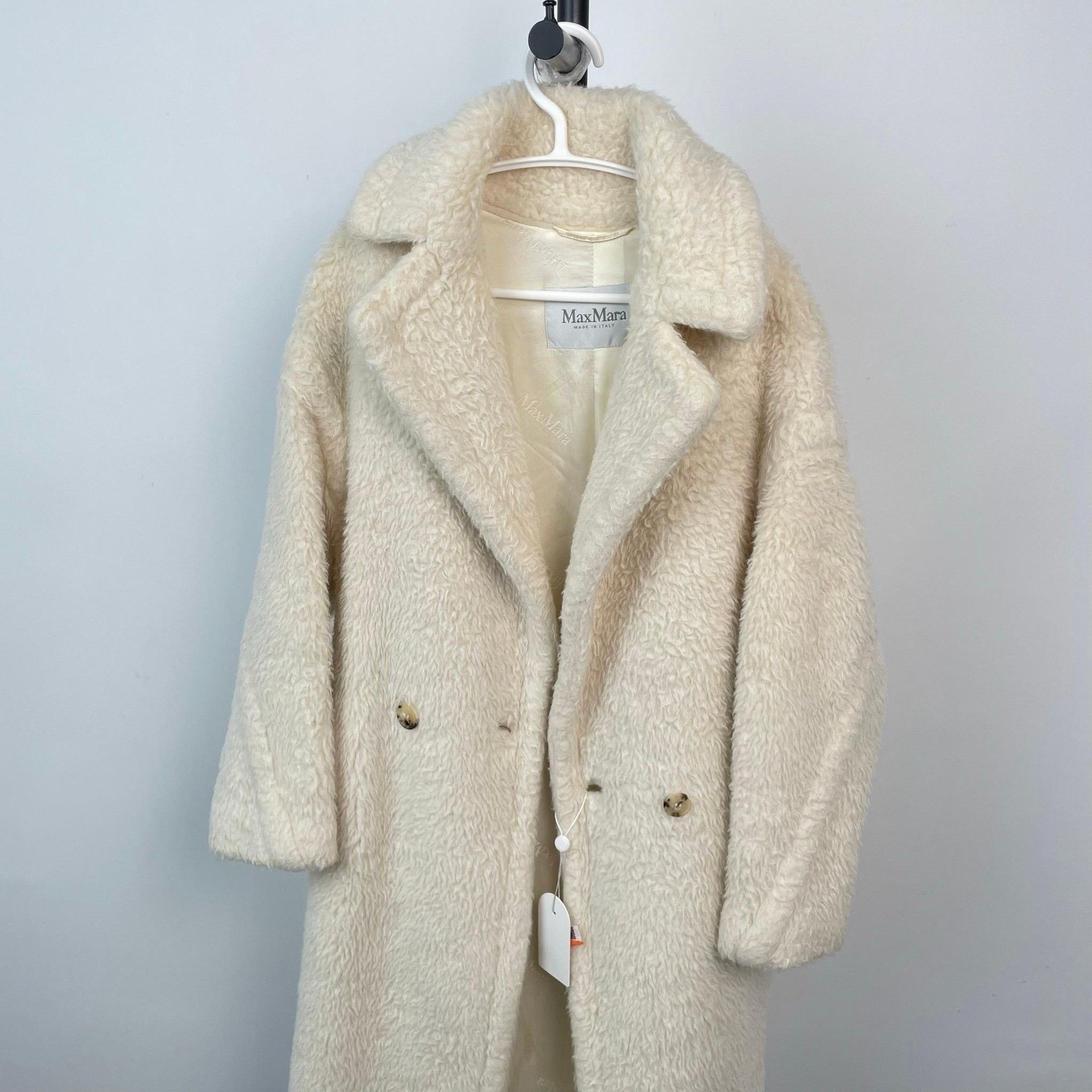 Max Mara Max Mara Long White Coat XS Women Size XS / US 0-2 / IT 36-38 - 3 Thumbnail
