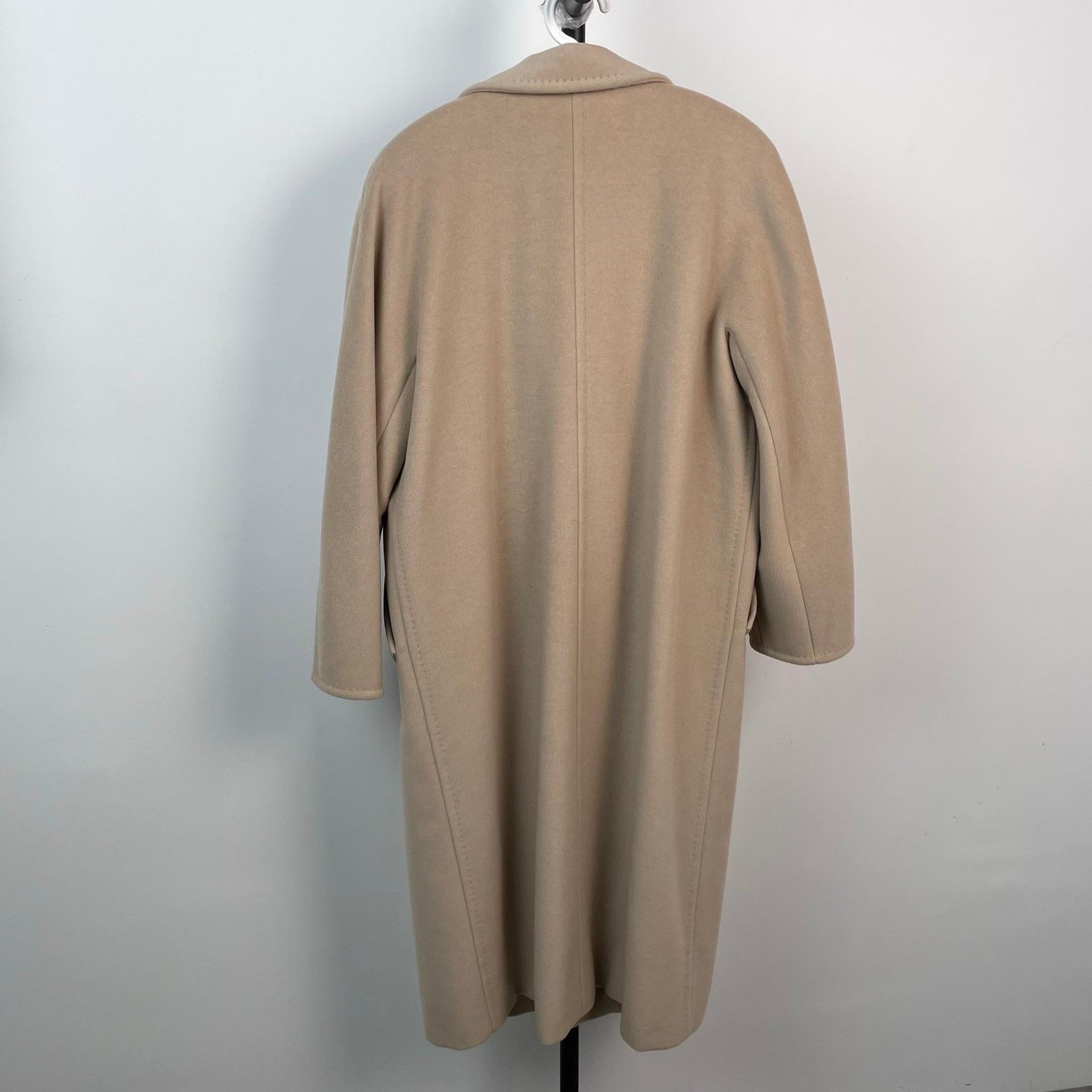 Max Mara Max Mara Long Beige Coat 34 Women Size XS / US 0-2 / IT 36-38 - 2 Thumbnail