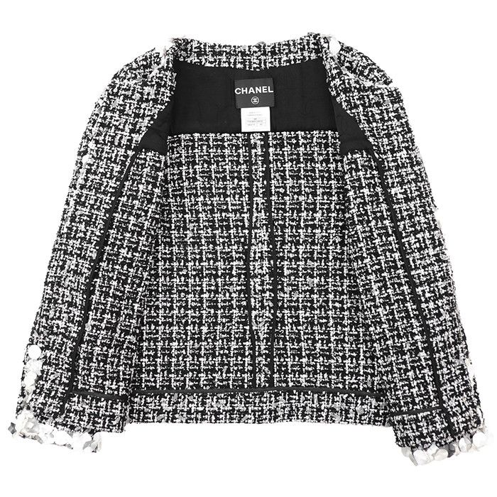 Chanel Chanel Chanel Fancy Tweed Jacket Textile Outerwear P35389 DUTY FREE for USA Size ONE SIZE - 8 Thumbnail