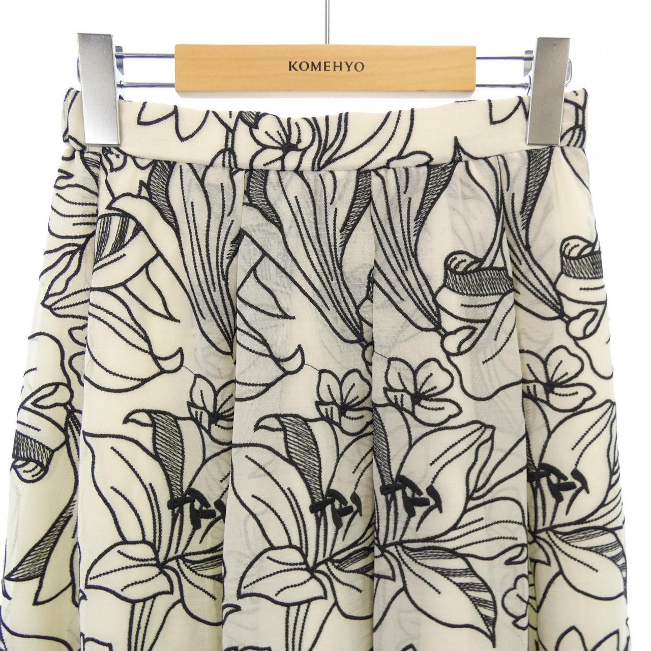 Other Other GRACE CONTINENTAL Skirt Textile Skirts DUTY FREE for USA Size ONE SIZE - 4 Thumbnail