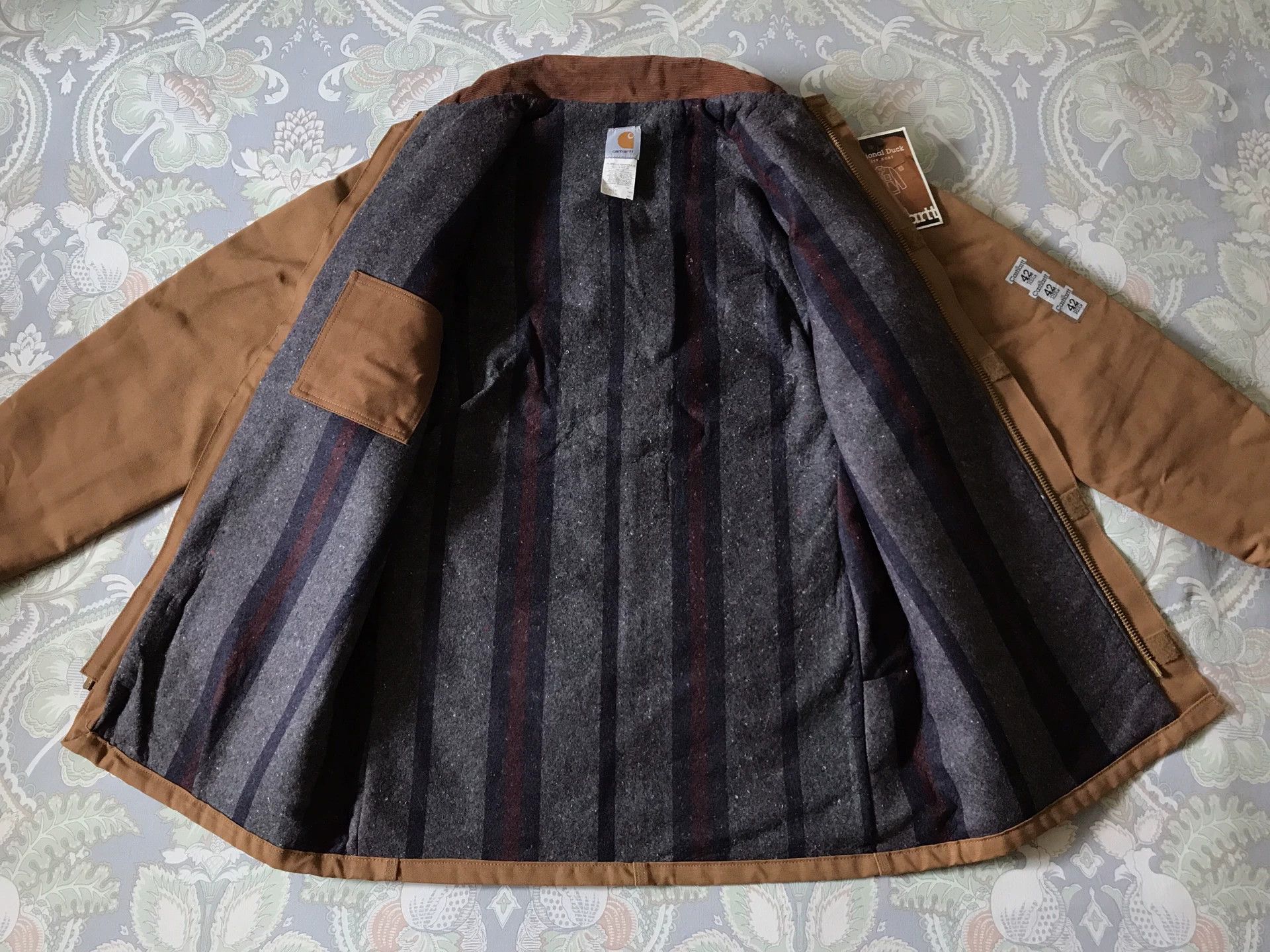 Carhartt Carhartt C04 Brown 42-TALL Canvas Jacket Size US XS / EU 42 / 0 - 3 Thumbnail