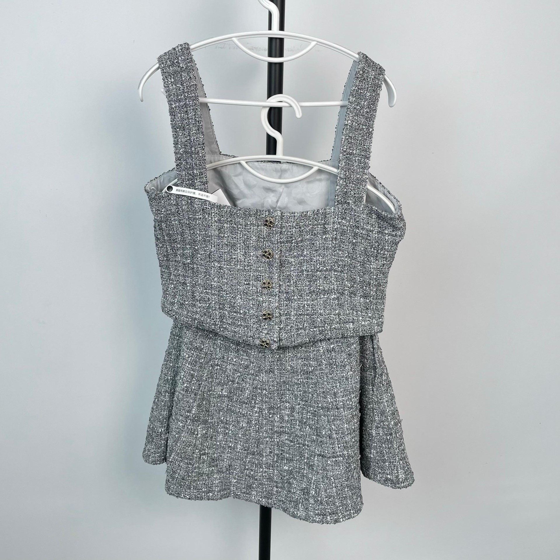Chanel Chanel Gray Tank Top 40 Men Size US M / EU 48-50 / 2 - 2 Thumbnail