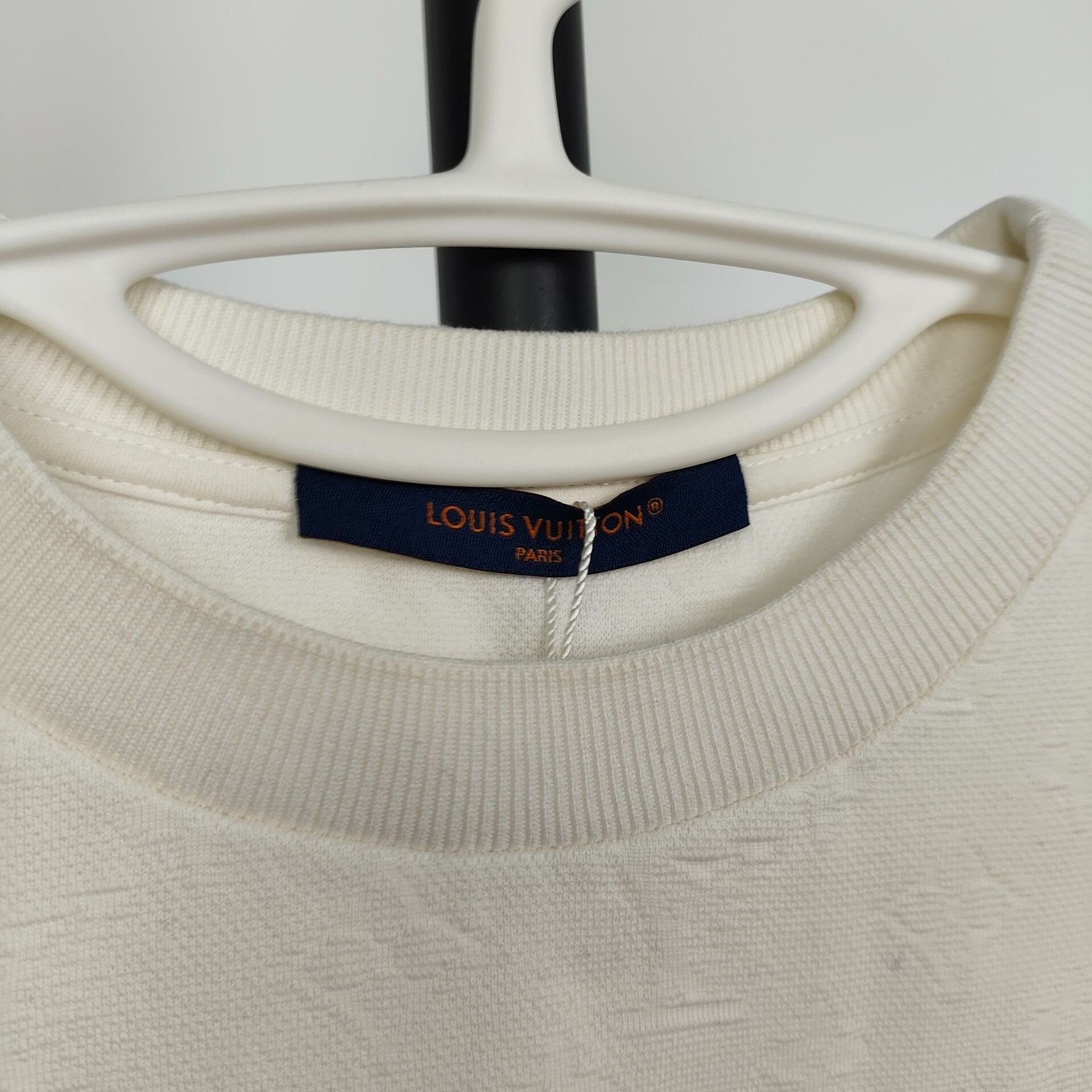 Louis Vuitton Louis Vuitton White T-Shirt S Women Size S / US 4 / IT 40 - 3 Thumbnail