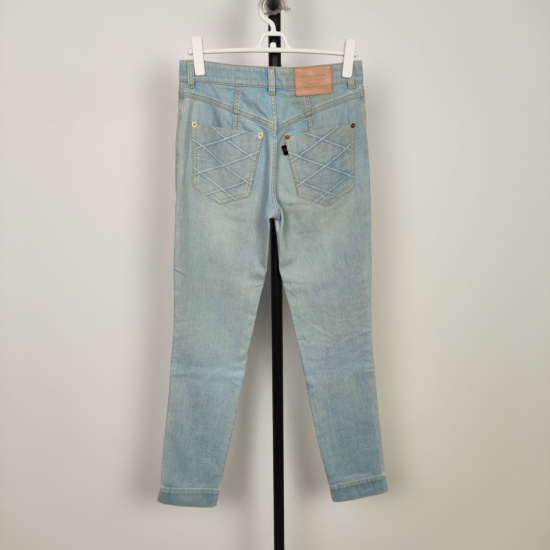 Louis Vuitton Louis Vuitton Blue Denim Jeans 36 Men Size US 36 / EU 52 - 2 Thumbnail