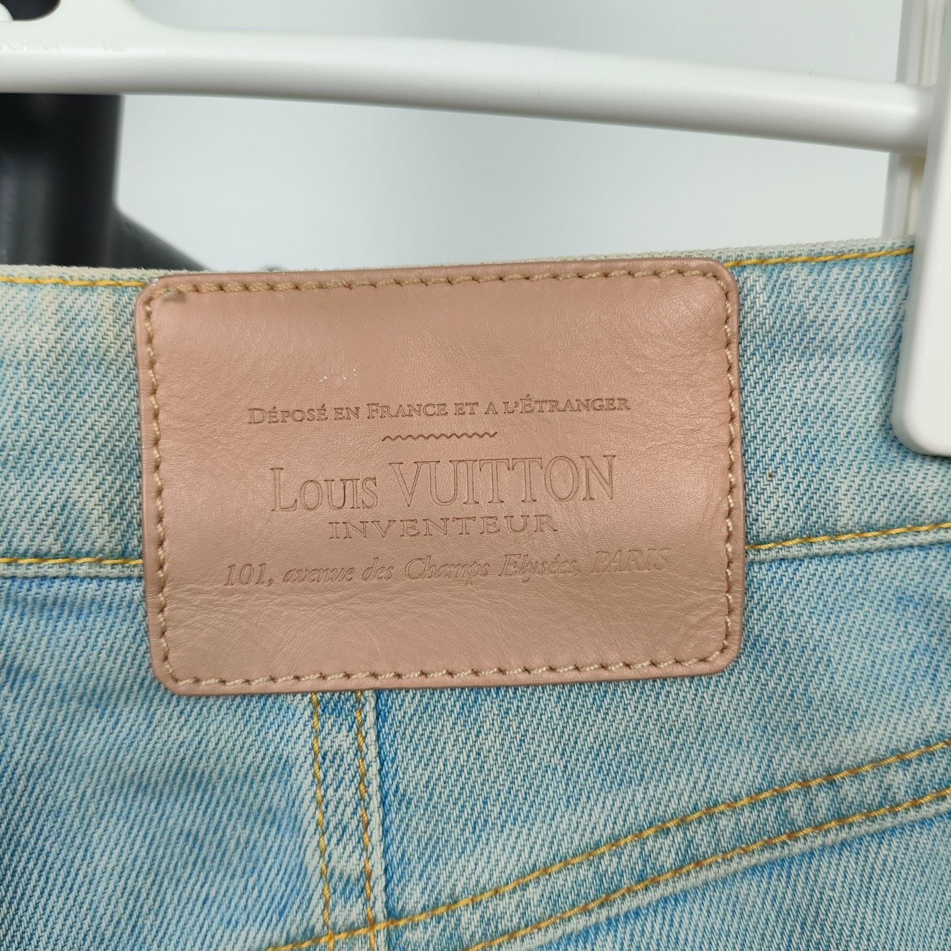 Louis Vuitton Louis Vuitton Blue Denim Jeans 36 Men Size US 36 / EU 52 - 4 Thumbnail