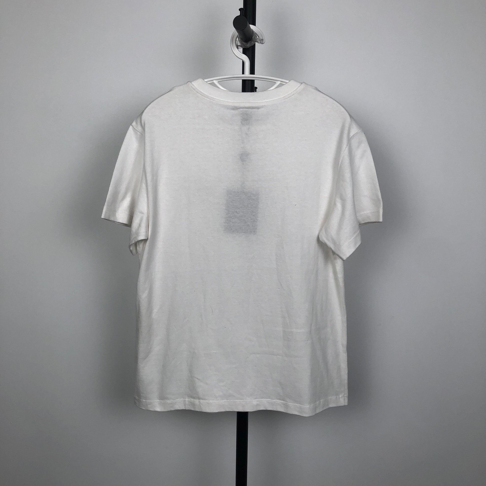 Louis Vuitton Louis Vuitton White T-Shirt M Women Size M / US 6-8 / IT 42-44 - 2 Thumbnail