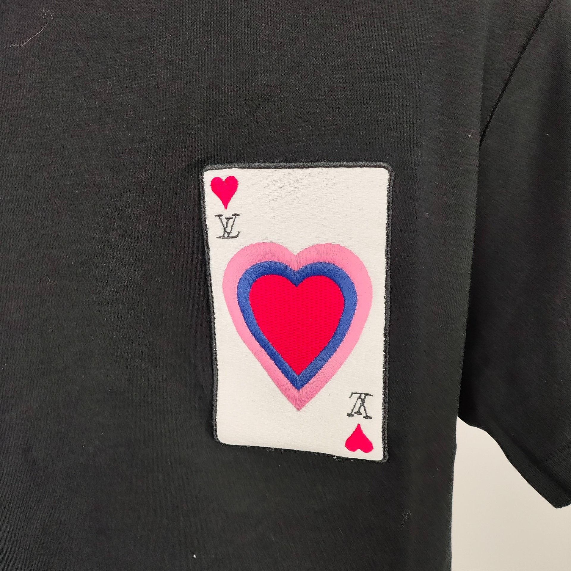 Louis Vuitton Louis Vuitton T-Shirt XS Men Size US XS / EU 42 / 0 - 3 Thumbnail