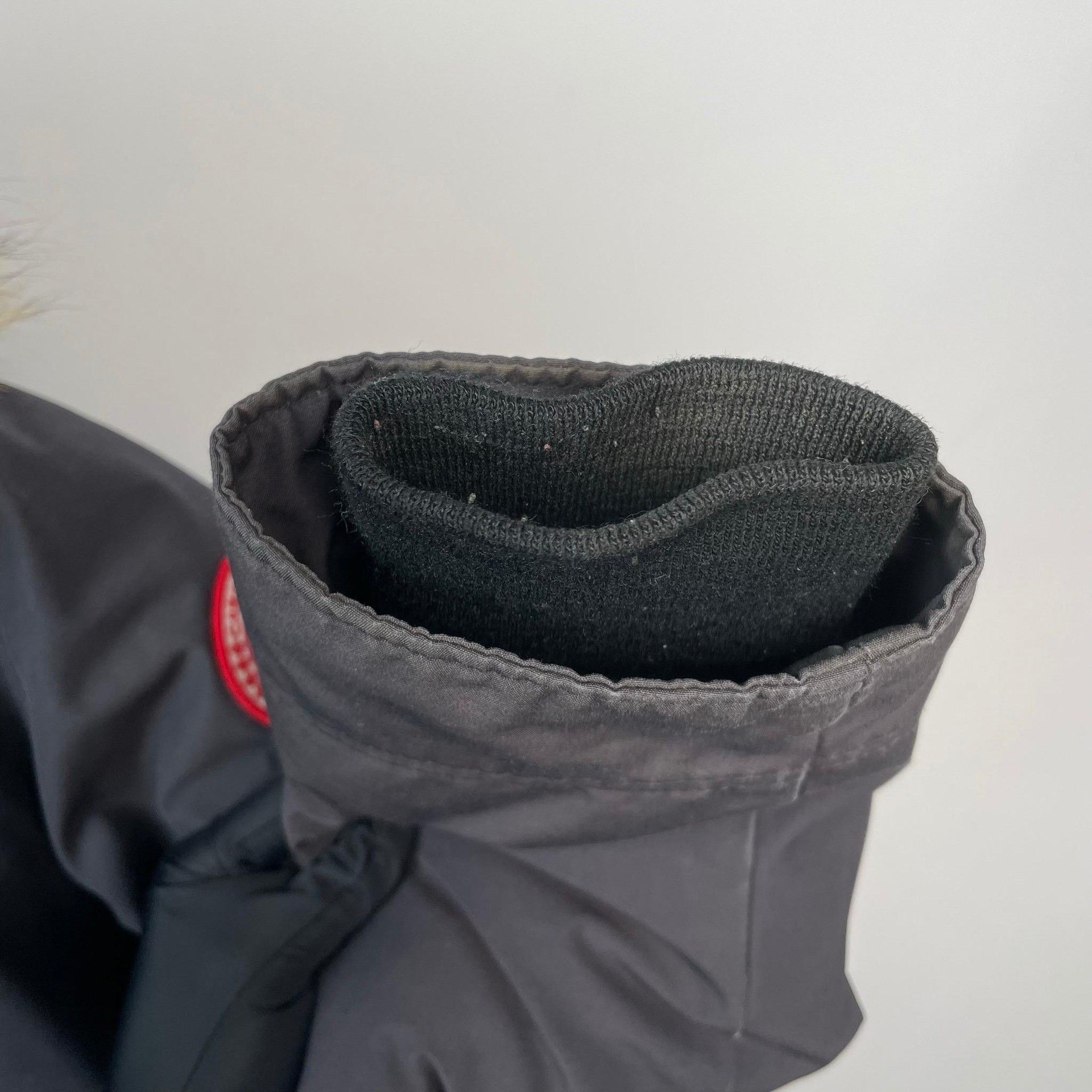 Canada Goose Canada Goose Down Black Heavy Coat L Men Size US L / EU 52-54 / 3 - 9 Thumbnail