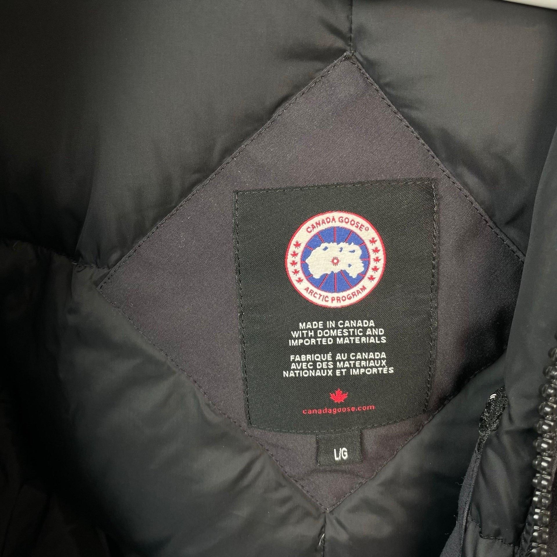 Canada Goose Canada Goose Down Black Heavy Coat L Men Size US L / EU 52-54 / 3 - 7 Thumbnail