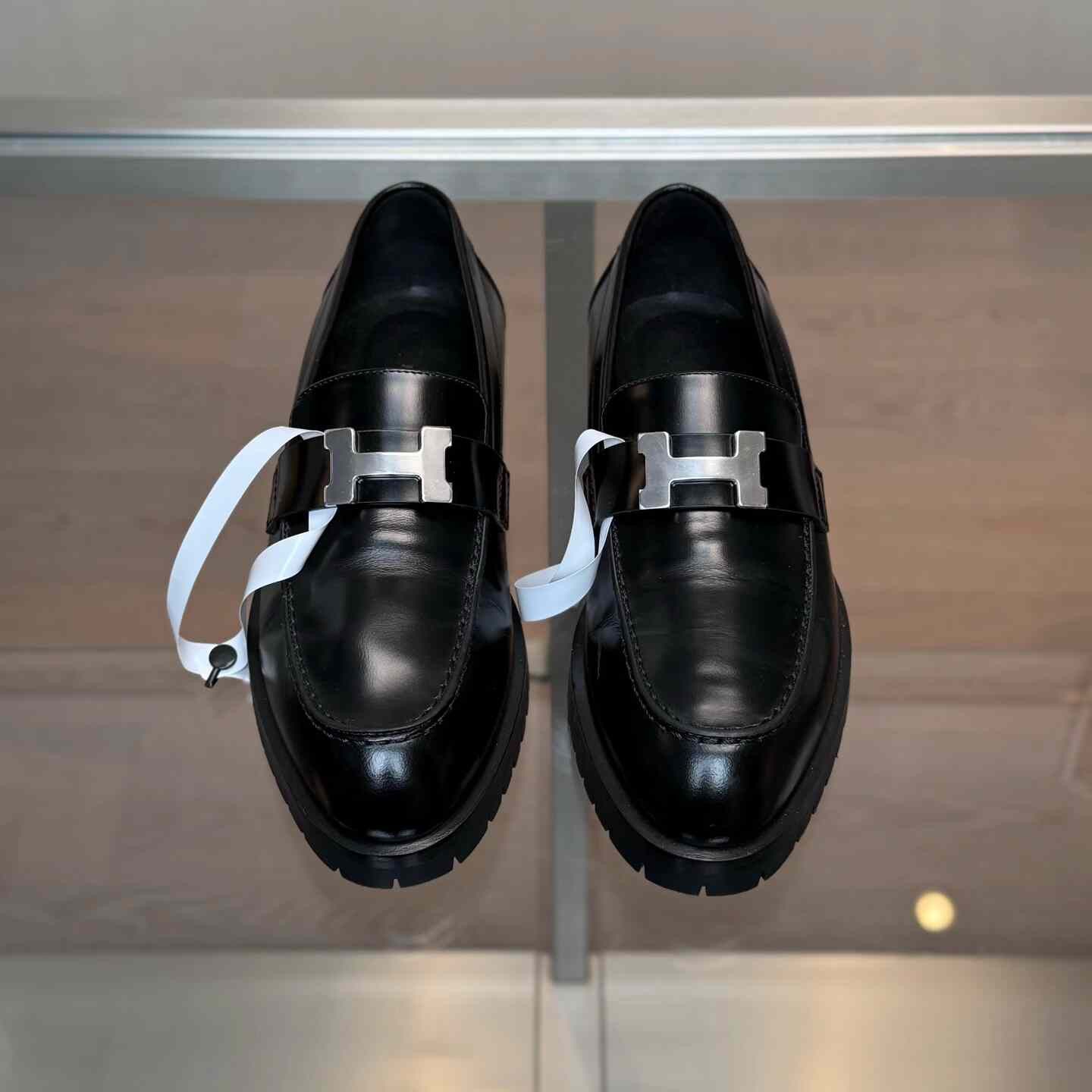 Hermes Hermes Black Lowtop Sneakers 36 Women Size US 6 / IT 36 - 2 Thumbnail