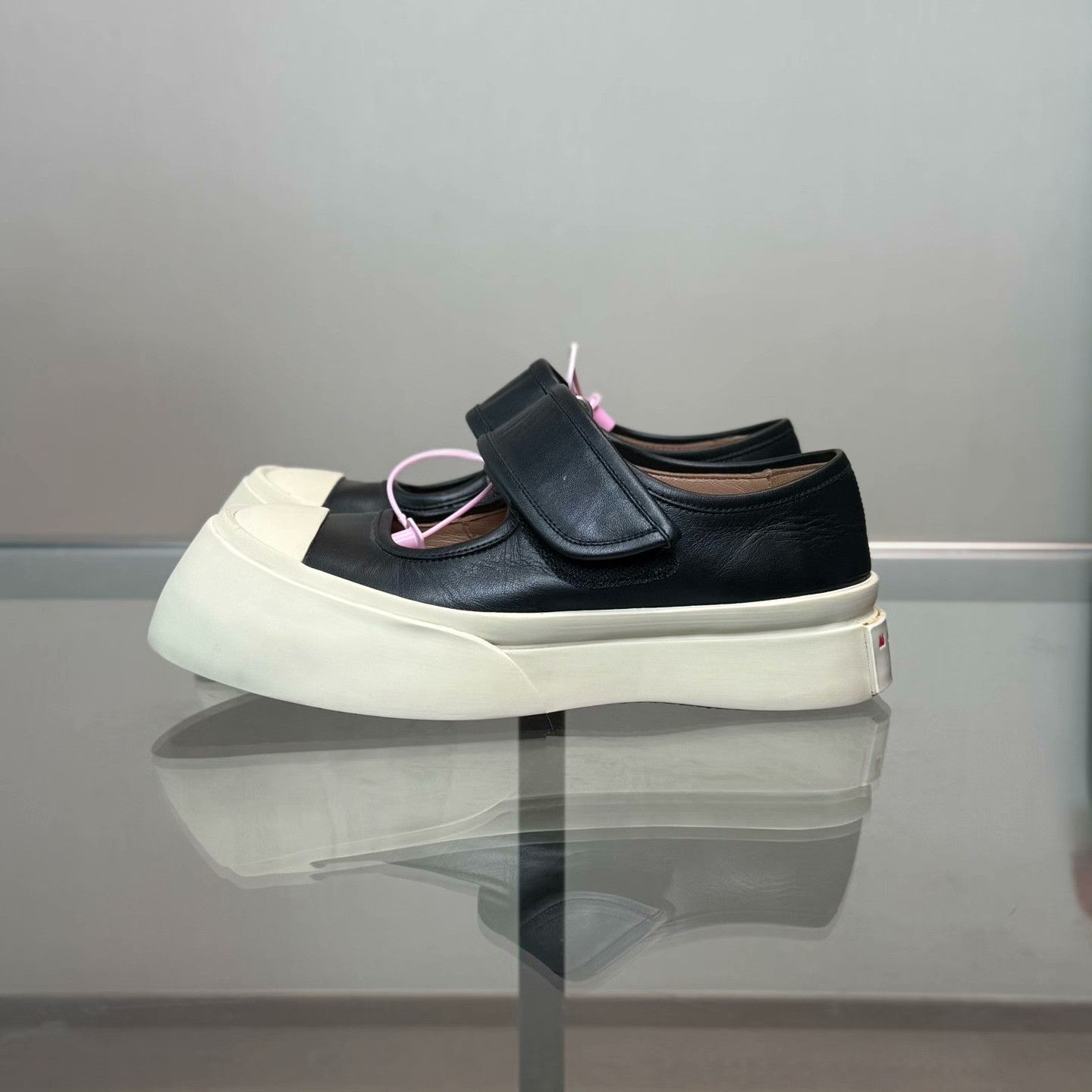 Marni Marni Lowtop Sneakers 36 Women Size US 6 / IT 36 - 2 Thumbnail