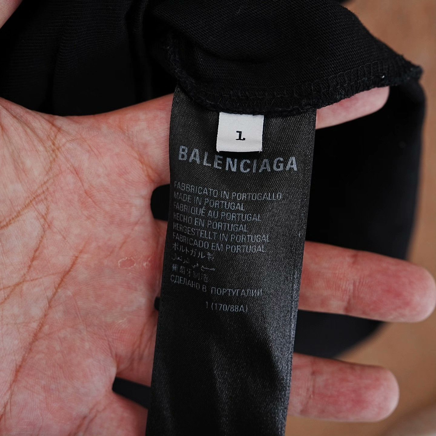 Balenciaga Balenciaga Black T-Shirt XL Men Size US XL / EU 56 / 4 - 5 Thumbnail