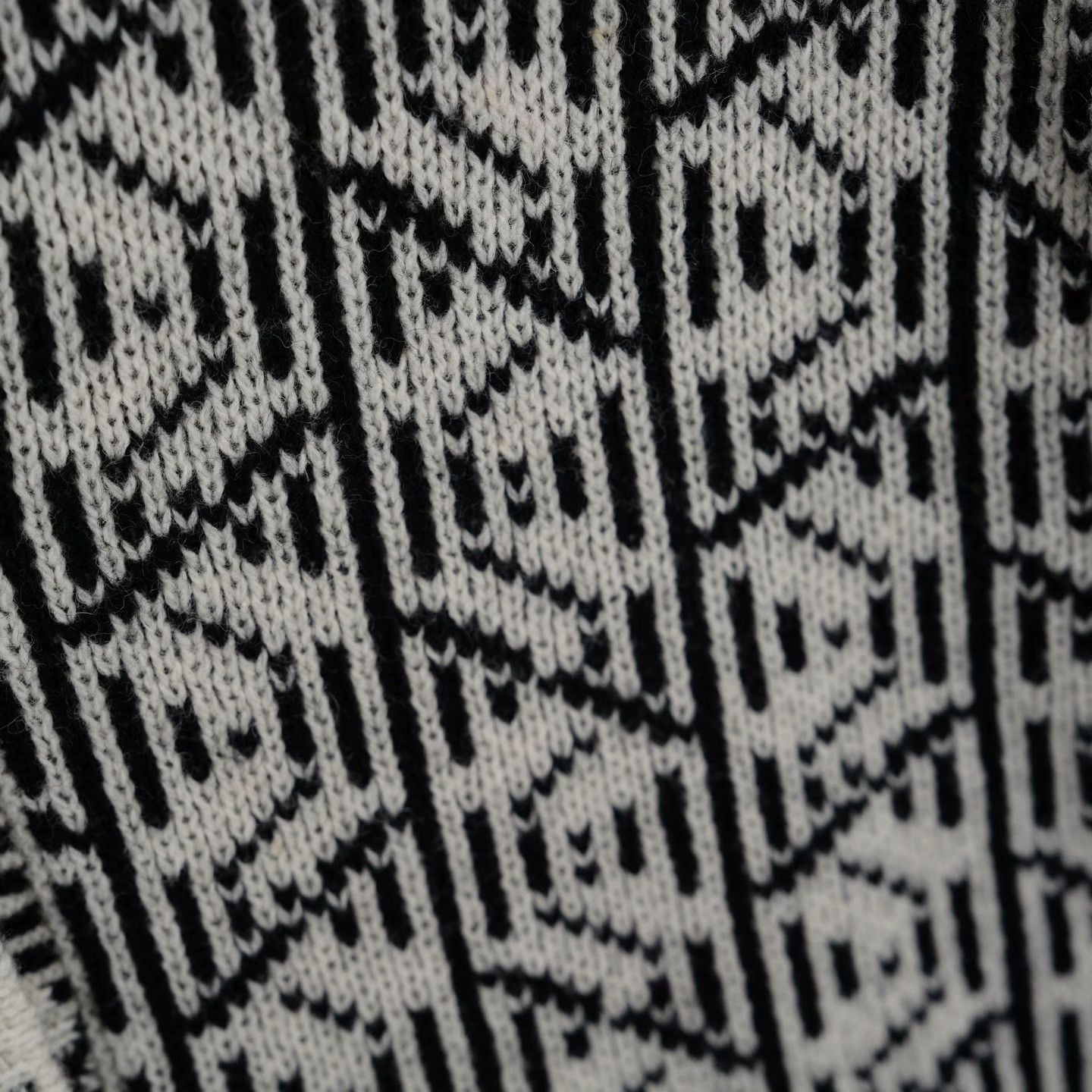 Prada Prada Knit Graphic Black Sweater 36 Women Size S / US 4 / IT 40 - 4 Thumbnail