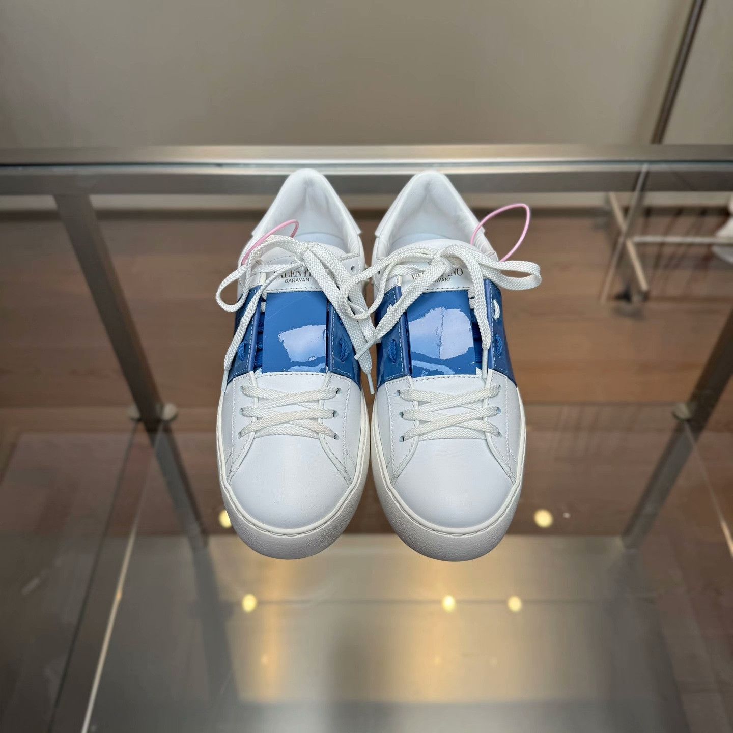 Valentino Valentino Blue Lowtop Sneakers 36 Women Size US 6 / IT 36 - 2 Thumbnail