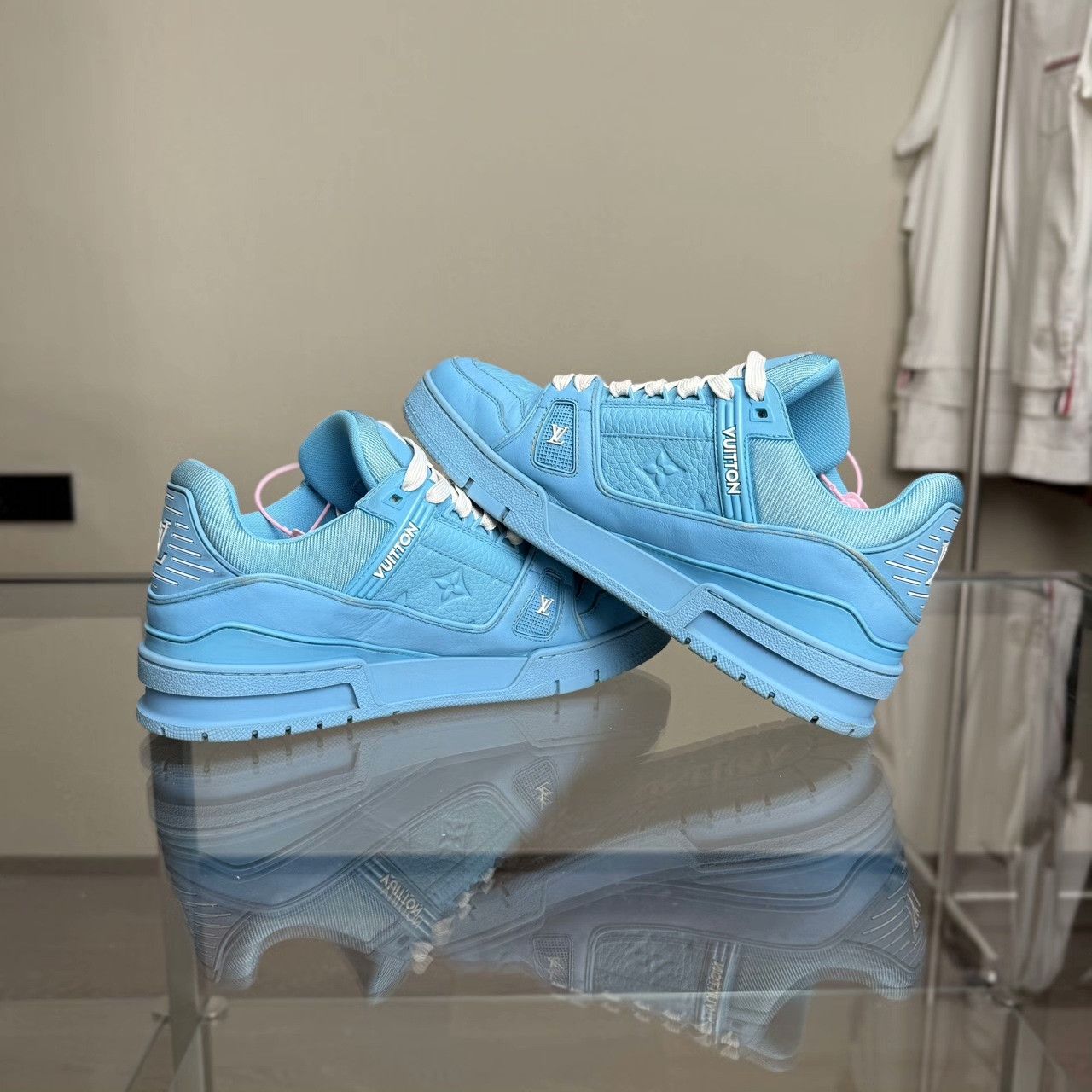 Louis Vuitton Louis Vuitton Training Blue Lowtop Sneakers 41 Men Size US 8.5 / EU 41-42 - 5 Thumbnail