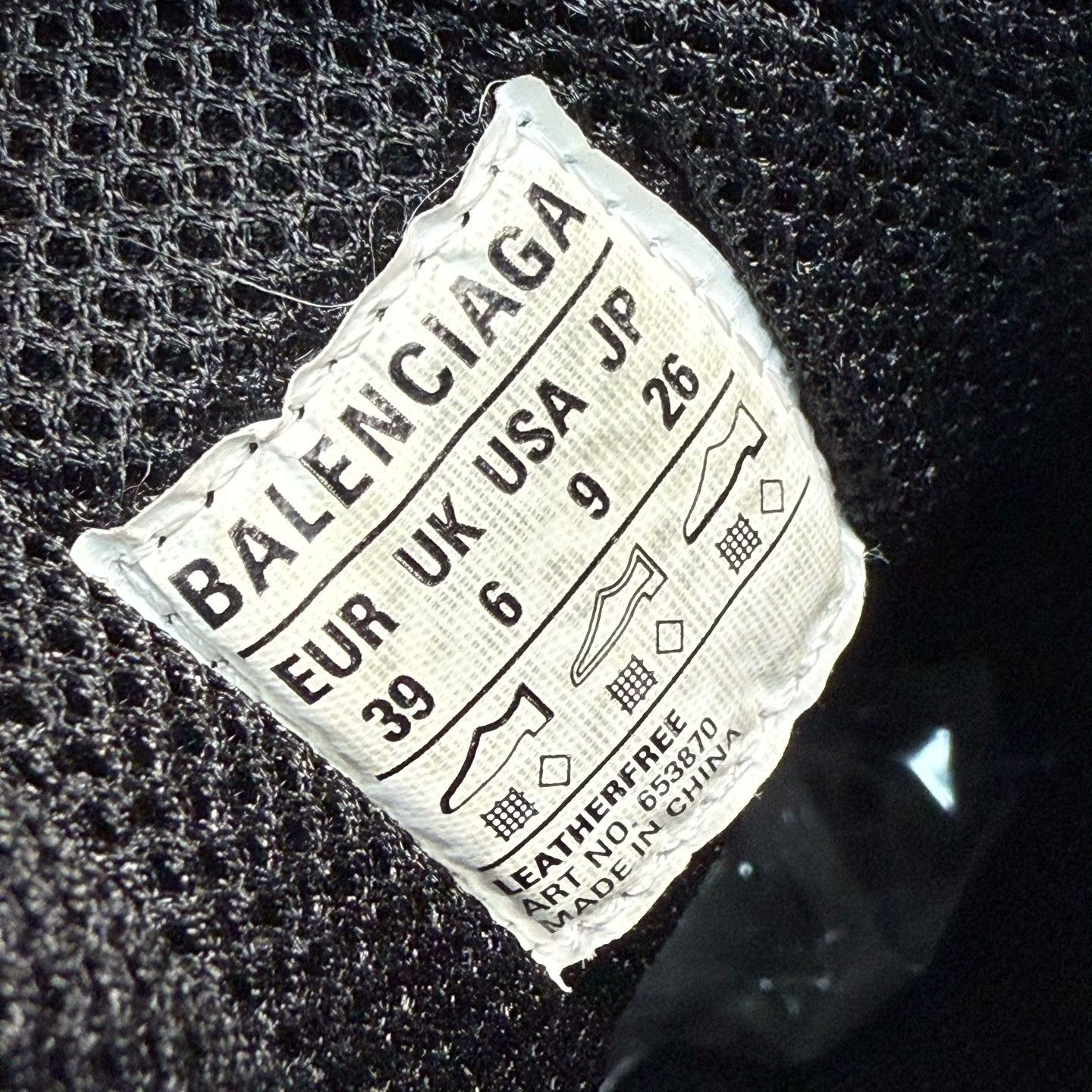 Balenciaga Balenciaga Distressed Black Lowtop Sneakers 39 Men Size US 6.5 / EU 39-40 - 8 Thumbnail