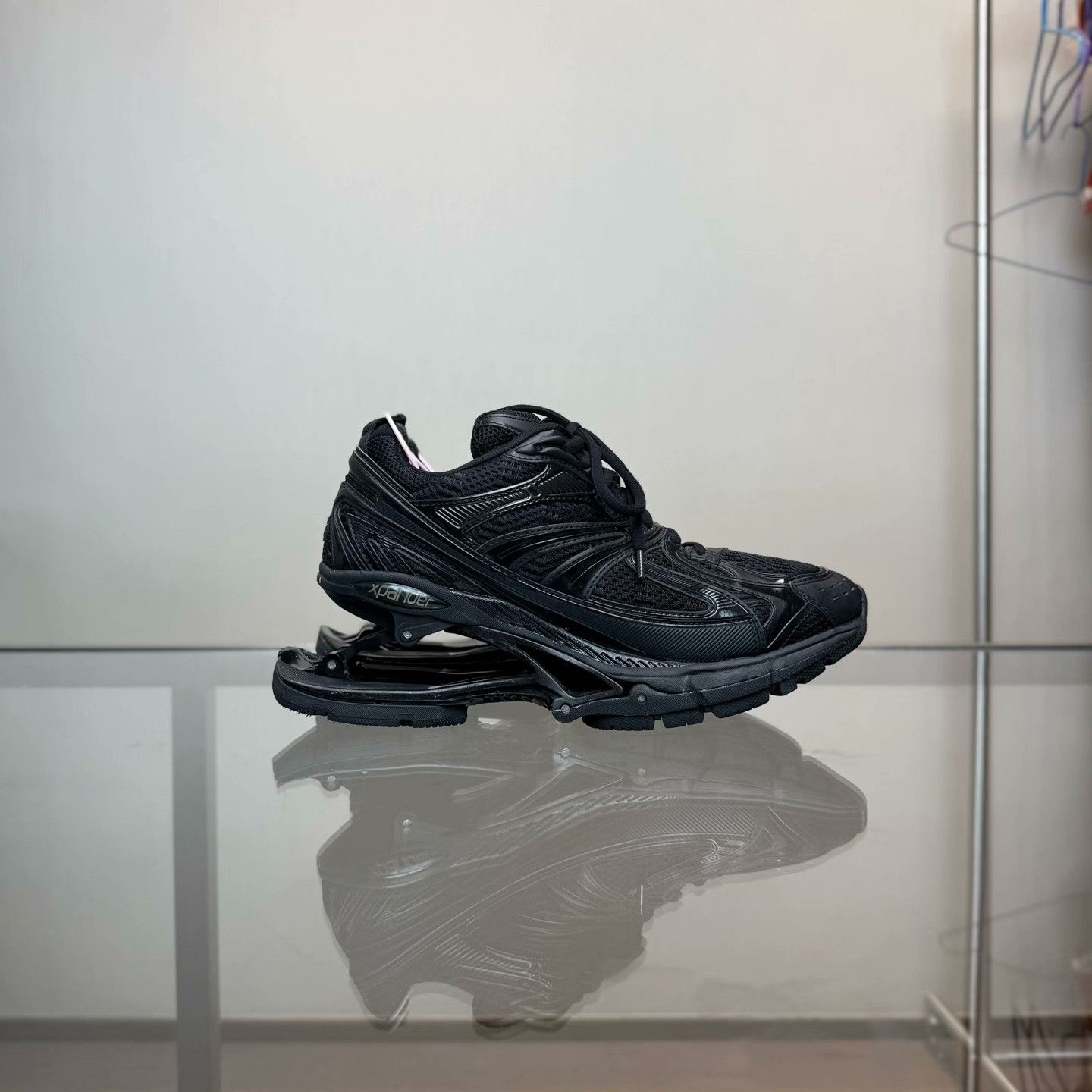 Balenciaga Balenciaga Distressed Black Lowtop Sneakers 39 Men Size US 6.5 / EU 39-40 - 4 Thumbnail