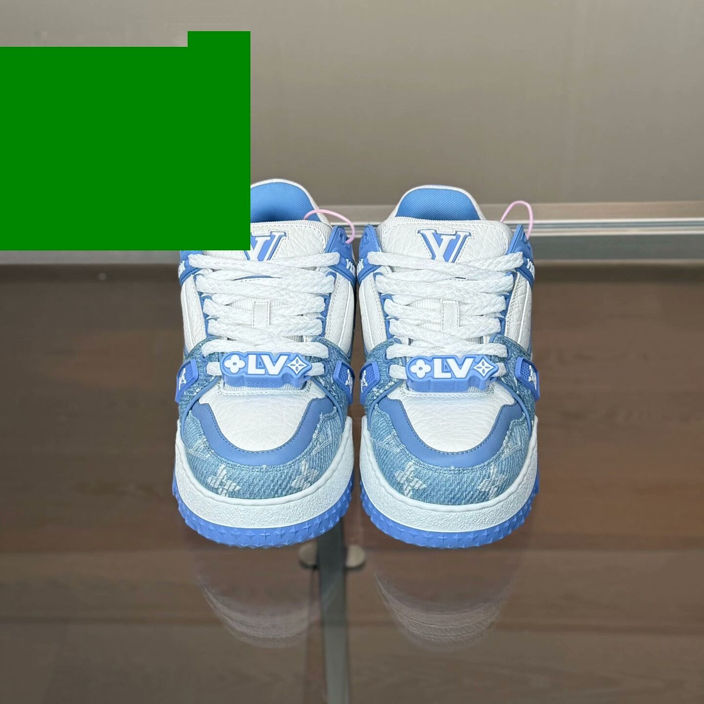 Louis Vuitton Louis Vuitton Training Blue Lowtop Sneakers 35 Women Size US 5 / IT 35 - 2 Thumbnail