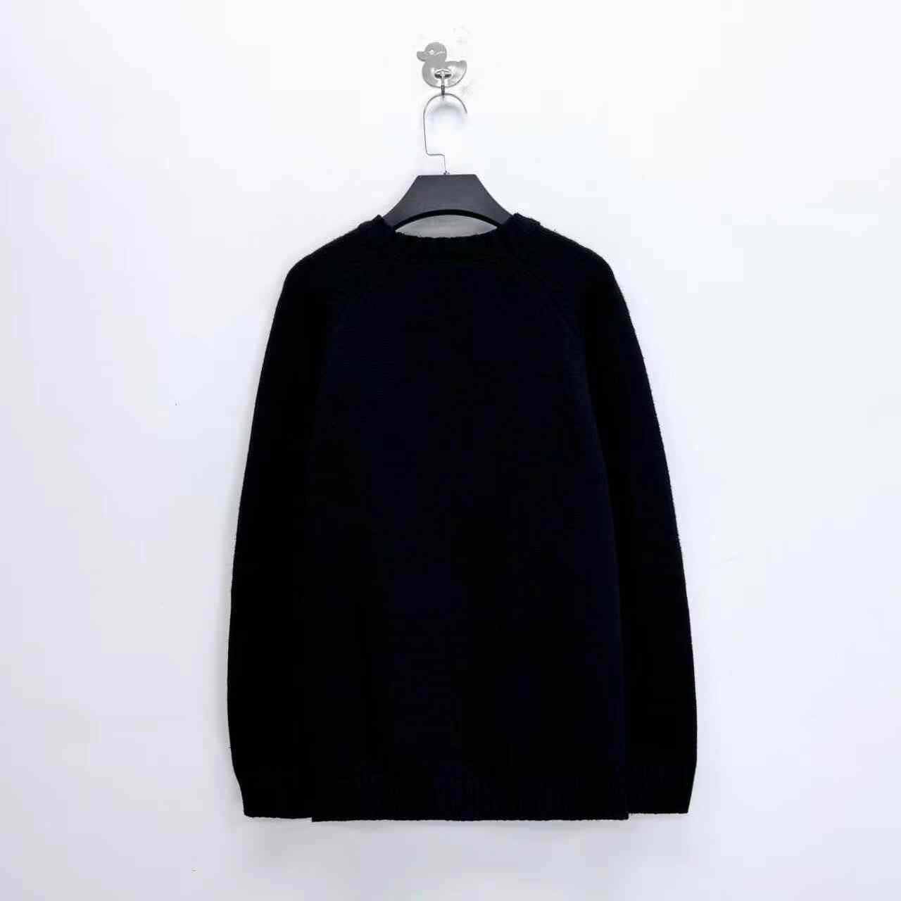 Undefeated Undefeated Retro Multi Sweater L Women Size L / US 10 / IT 46 - 2 Thumbnail
