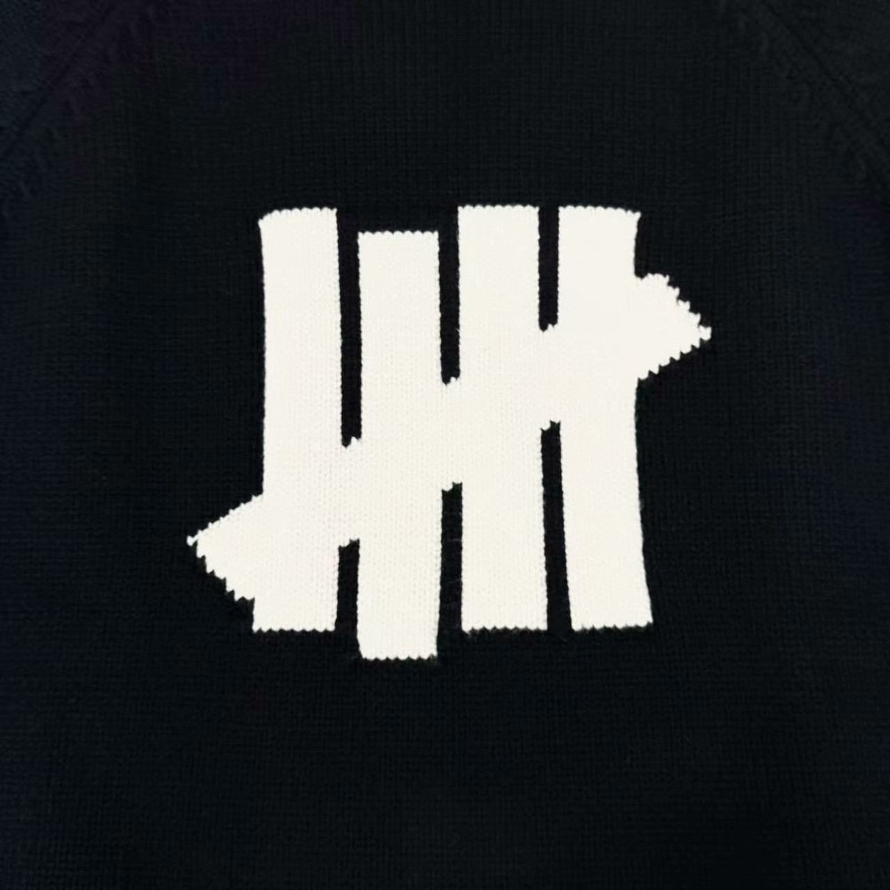 Undefeated Undefeated Retro Multi Sweater L Women Size L / US 10 / IT 46 - 4 Thumbnail