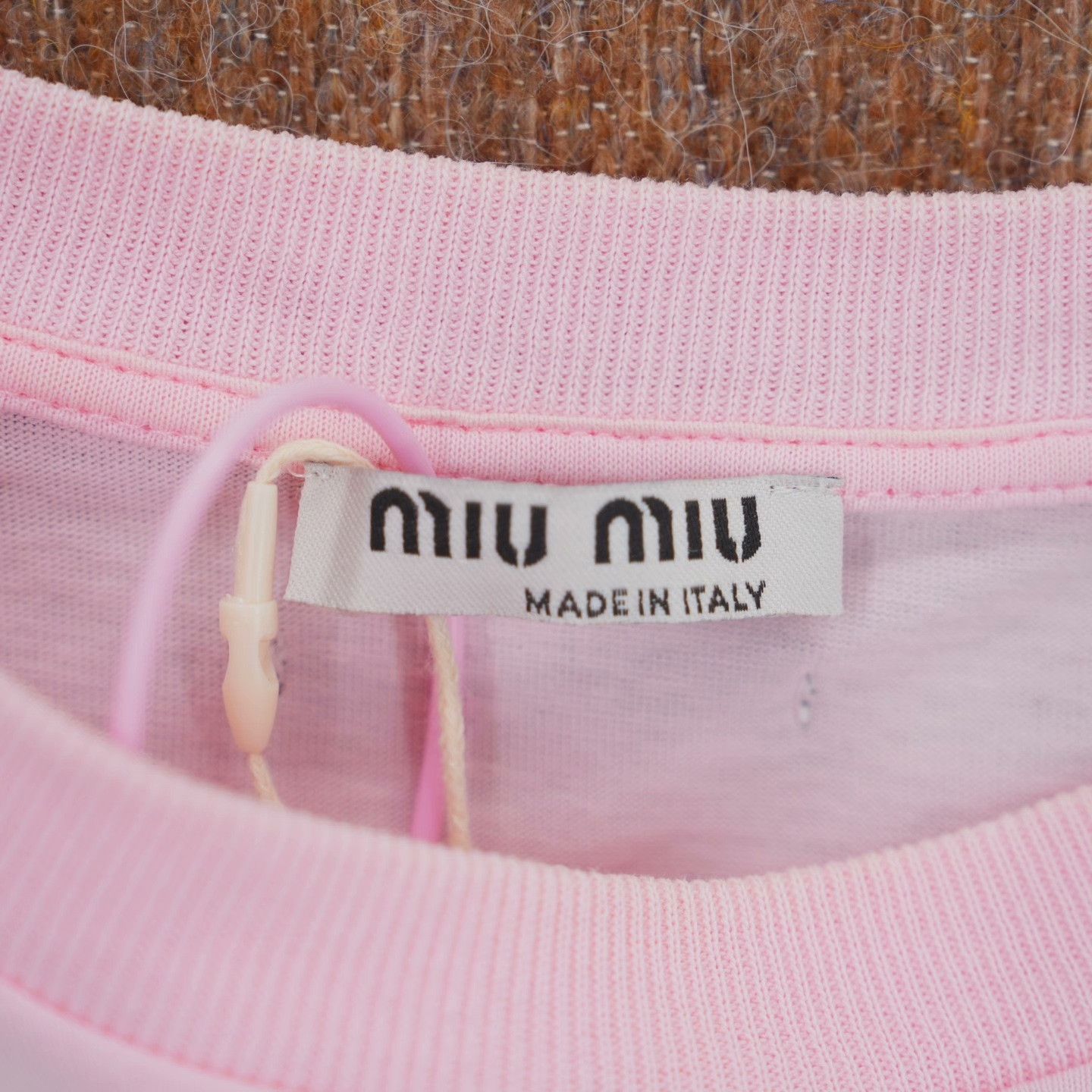 Miu Miu Miu Miu Embroidered Printed Pink T-Shirt S Women Size S / US 4 / IT 40 - 4 Thumbnail