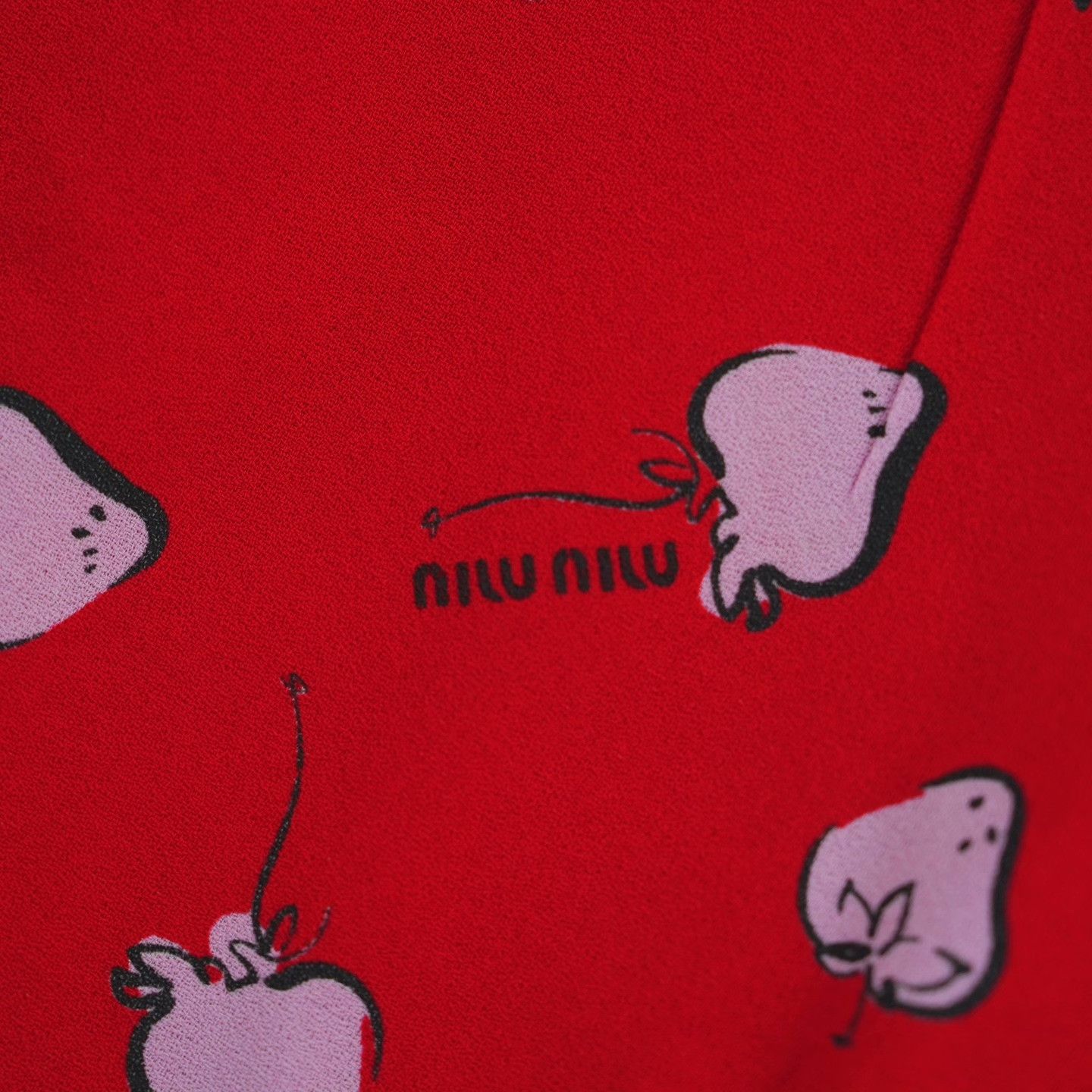 Miu Miu Miu Miu Printed Graphic Red Hoodie 38 Men Size US S / EU 44-46 / 1 - 4 Thumbnail