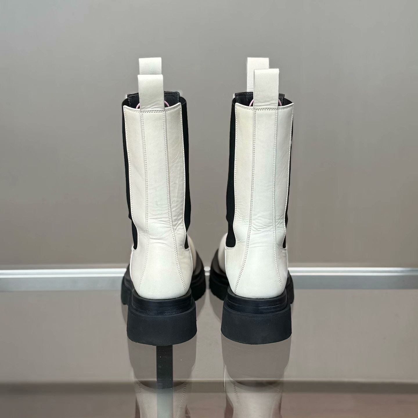 Bottega Veneta Bottega Veneta White Boots 37 Women Size US 6.5 / IT 36.5 - 4 Thumbnail