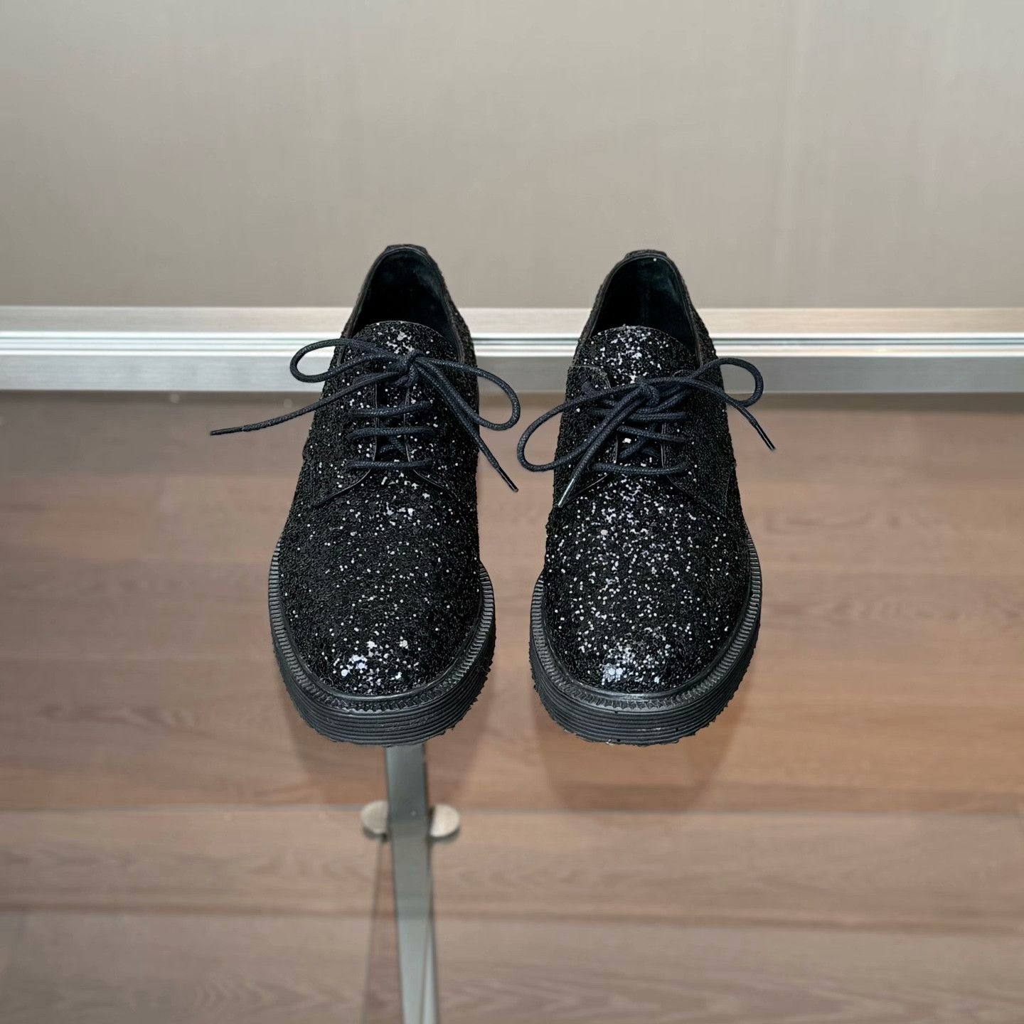 Giuseppe Zanotti Giuseppe Zanotti Black Lowtop Sneakers 37 Women Size US 6.5 / IT 36.5 - 2 Thumbnail