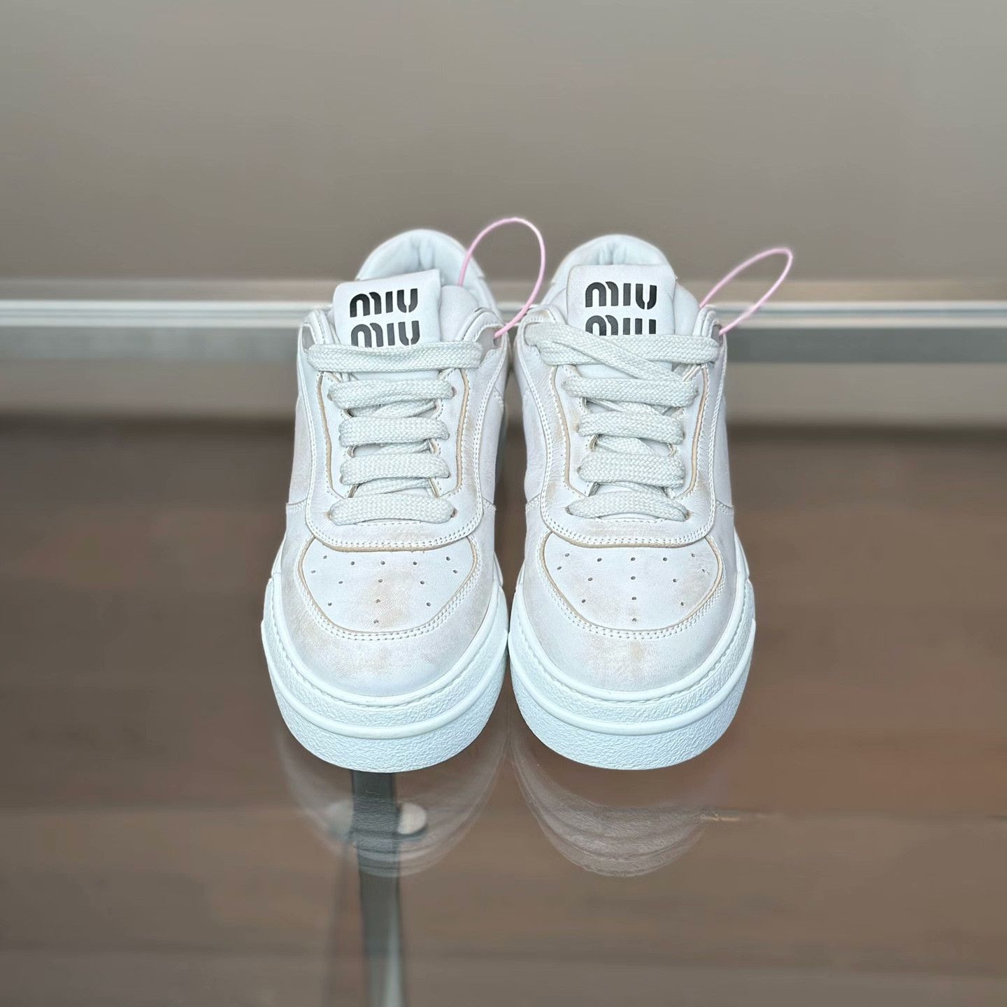 Miu Miu Miu Miu Distressed White Lowtop Sneakers 36 Women Size US 6 / IT 36 - 2 Thumbnail