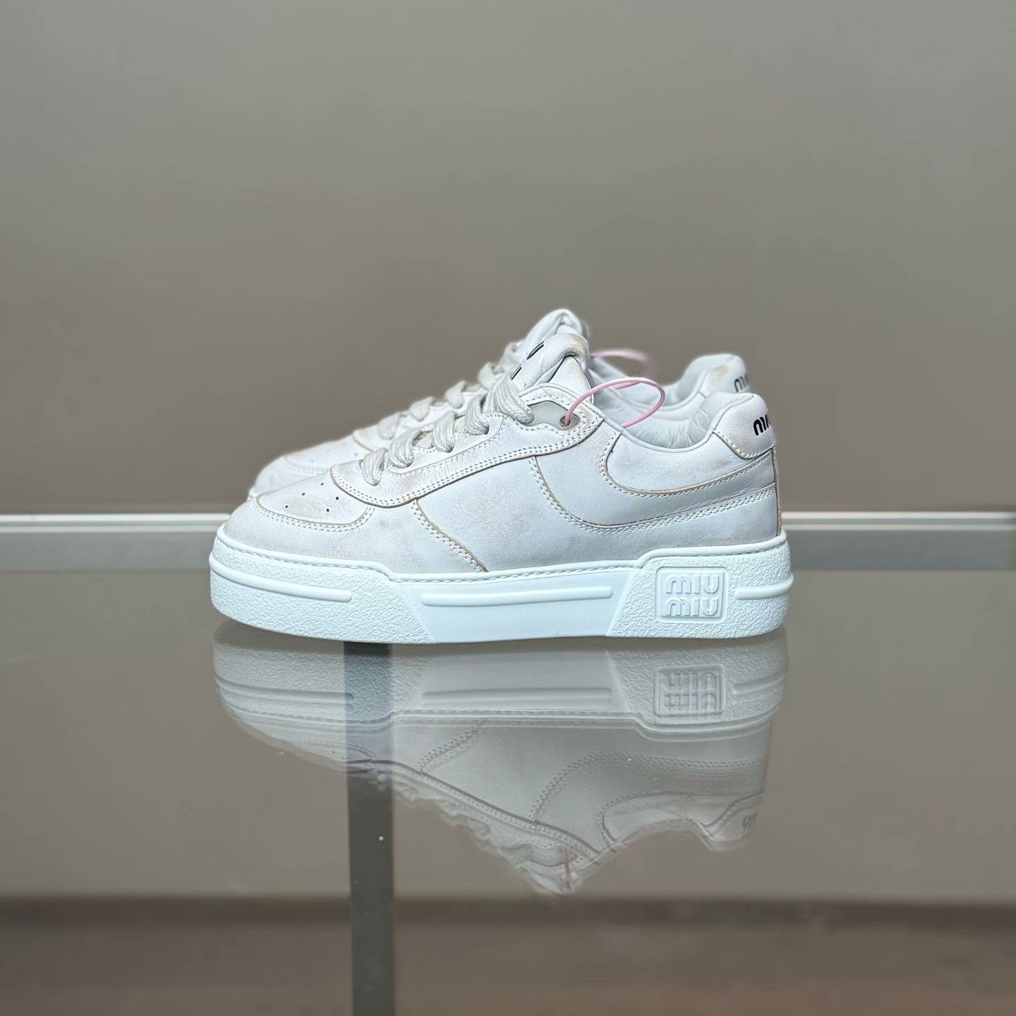 Miu Miu Miu Miu Distressed White Lowtop Sneakers 36 Women Size US 6 / IT 36 - 5 Thumbnail