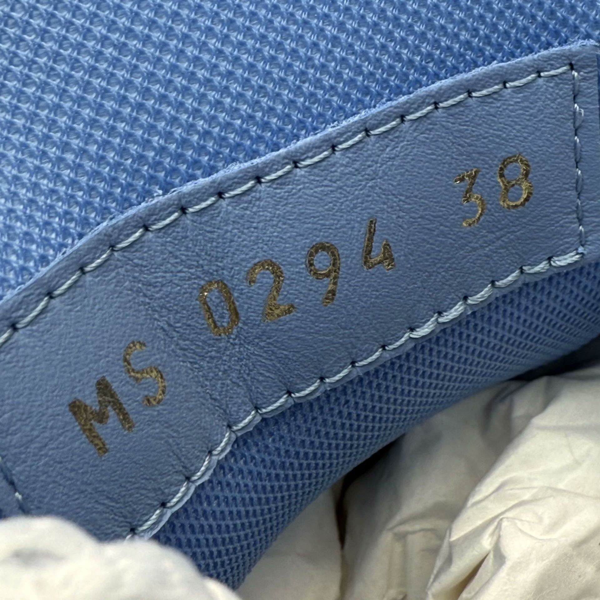Louis Vuitton Louis Vuitton Blue Denim Jeans 38 Men Size US 38 / EU 54 - 8 Thumbnail