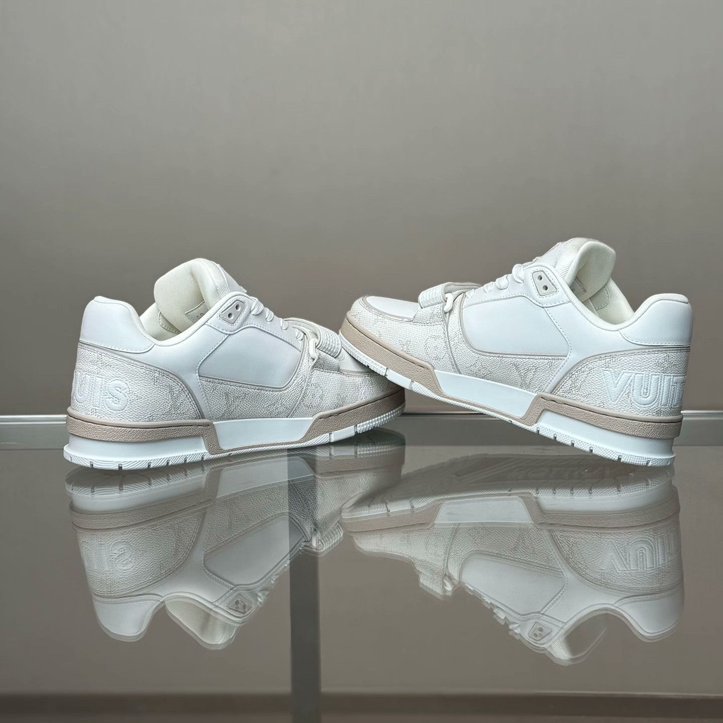 Louis Vuitton Louis Vuitton Training Beige Lowtop Sneakers 25 Men Size US 10 / EU 43 - 6 Thumbnail