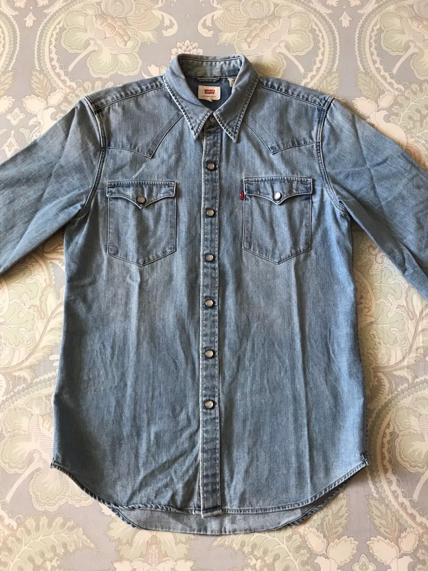 Levi's Levi's Light Blue Washed Denim Shirt Size US S / EU 44-46 / 1 - 3 Thumbnail