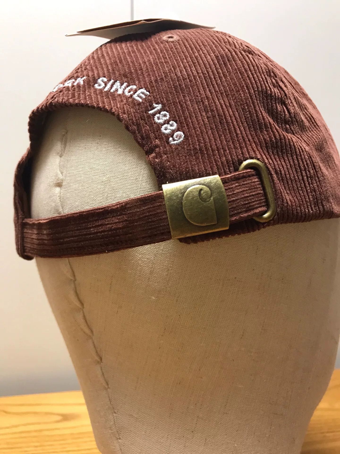Carhartt Carhartt A162 BRW Corduroy Baseball Cap Size ONE SIZE - 6 Thumbnail