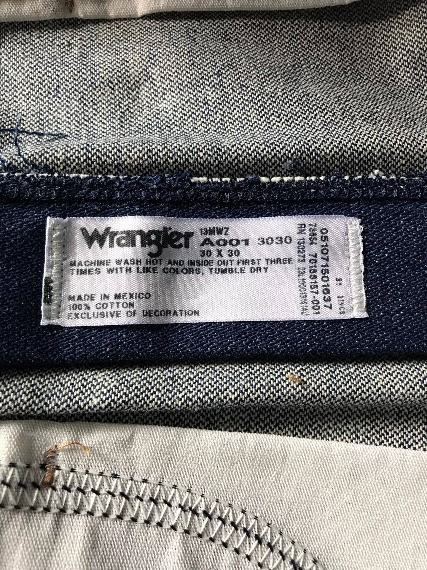 Wrangler Wrangler 13MWZ Jeans W30L30 Size US 30 / EU 46 - 9 Thumbnail