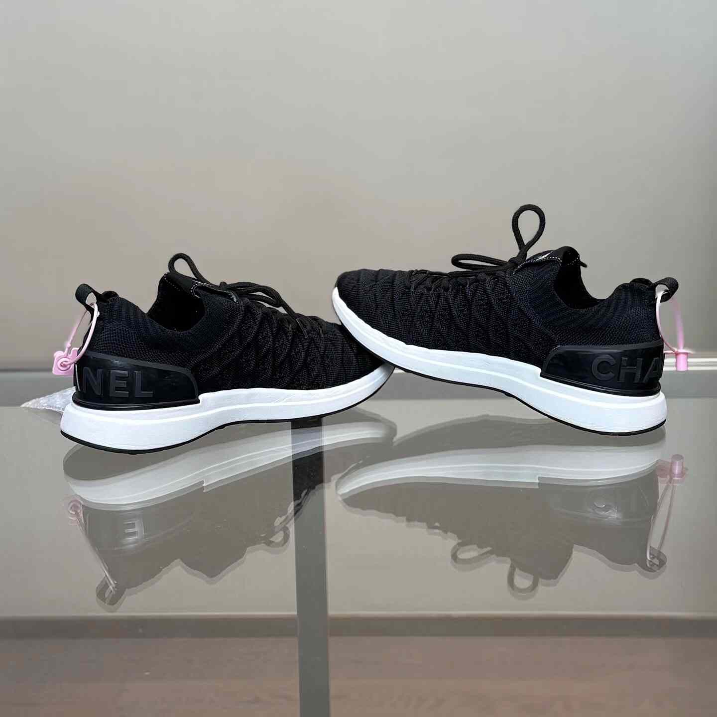 Chanel Chanel Casual Black Lowtop Sneakers 22 Women Size US 8 / IT 38 - 6 Thumbnail