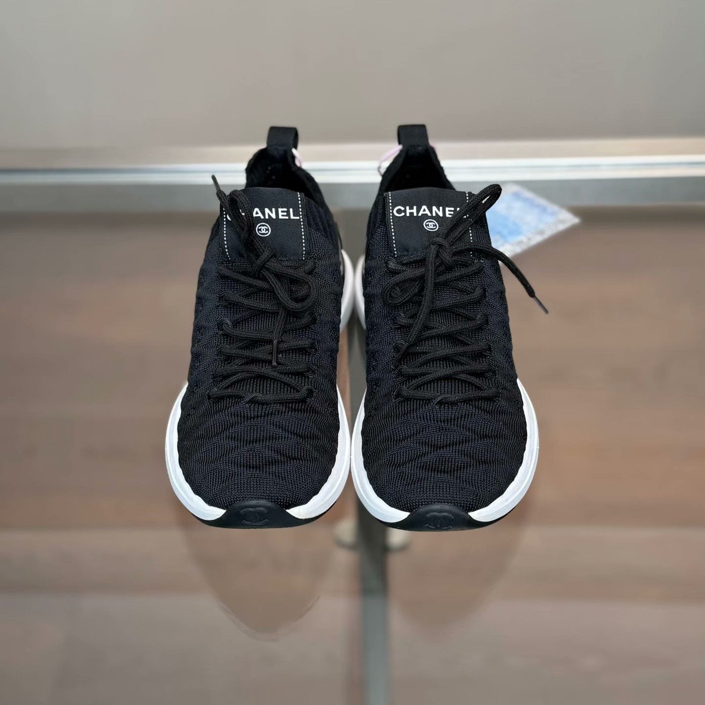Chanel Chanel Casual Black Lowtop Sneakers 22 Women Size US 8 / IT 38 - 2 Thumbnail