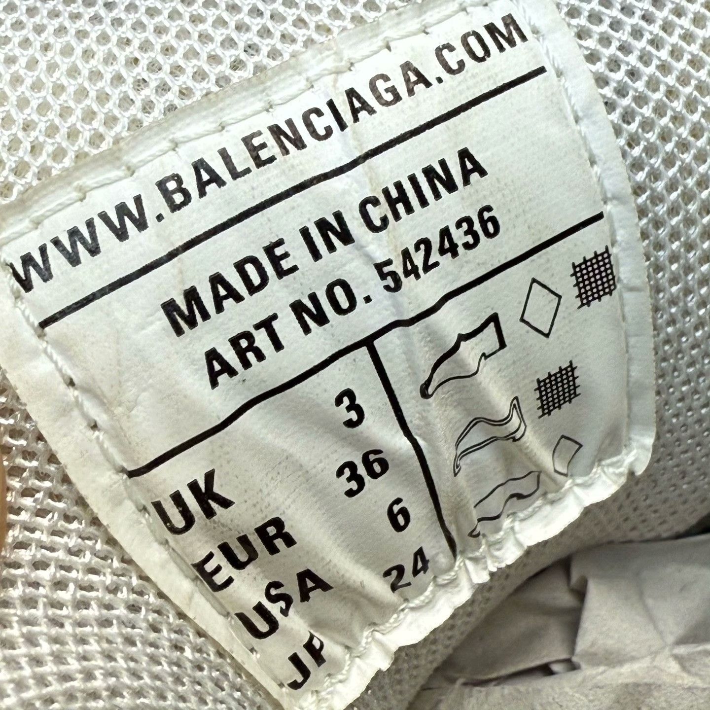 Balenciaga Balenciaga White Lowtop Sneakers 36 Women Size US 6 / IT 36 - 8 Thumbnail
