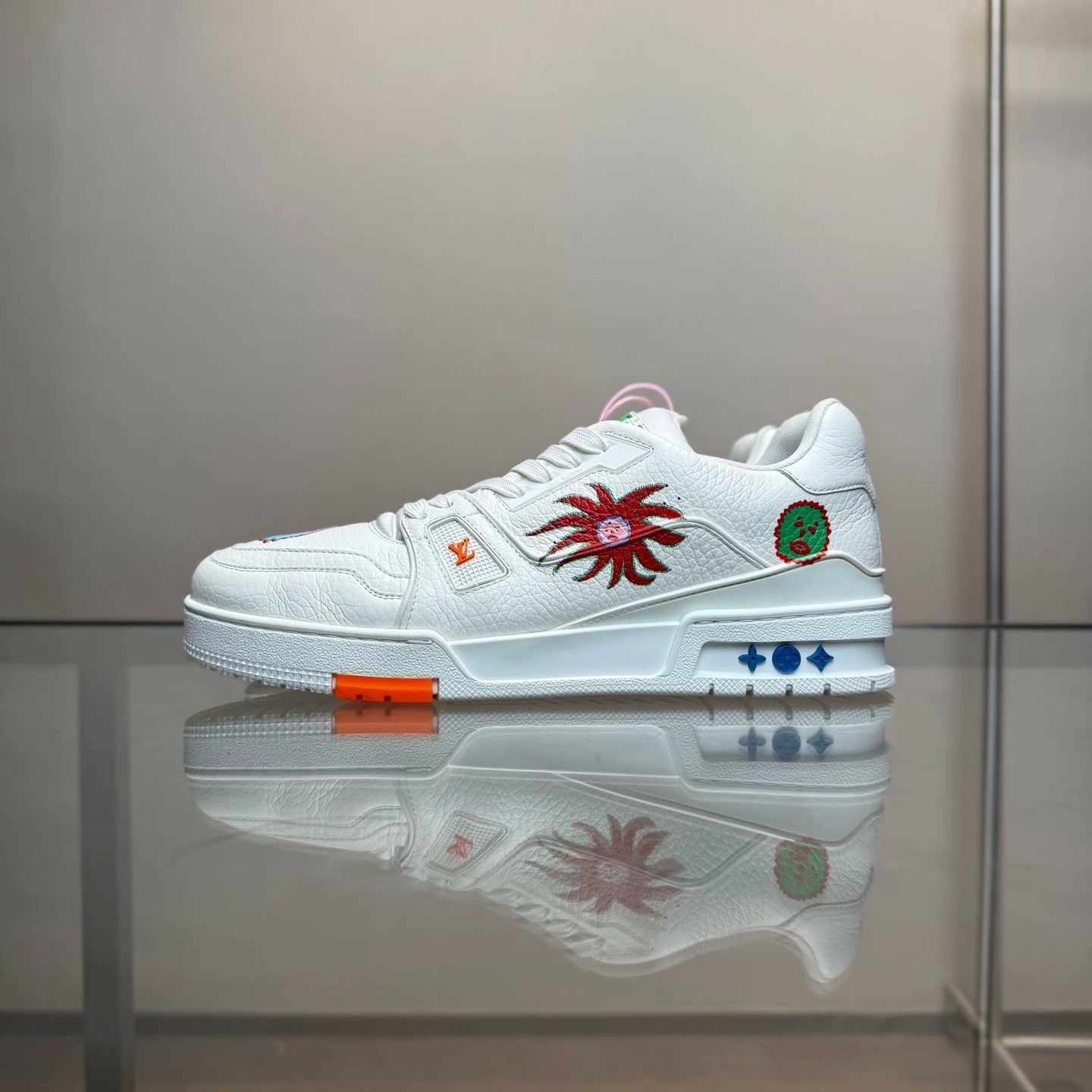 Louis Vuitton Louis Vuitton Training Lowtop Sneakers 41 Men Size US 8.5 / EU 41-42 - 5 Thumbnail