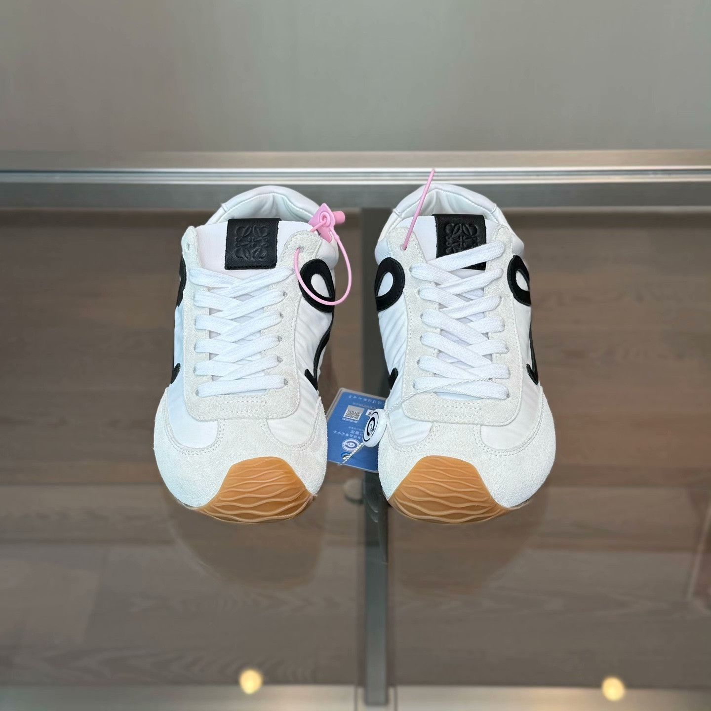Loewe Loewe Running White Lowtop Sneakers 37 Women Size US 6.5 / IT 36.5 - 2 Thumbnail