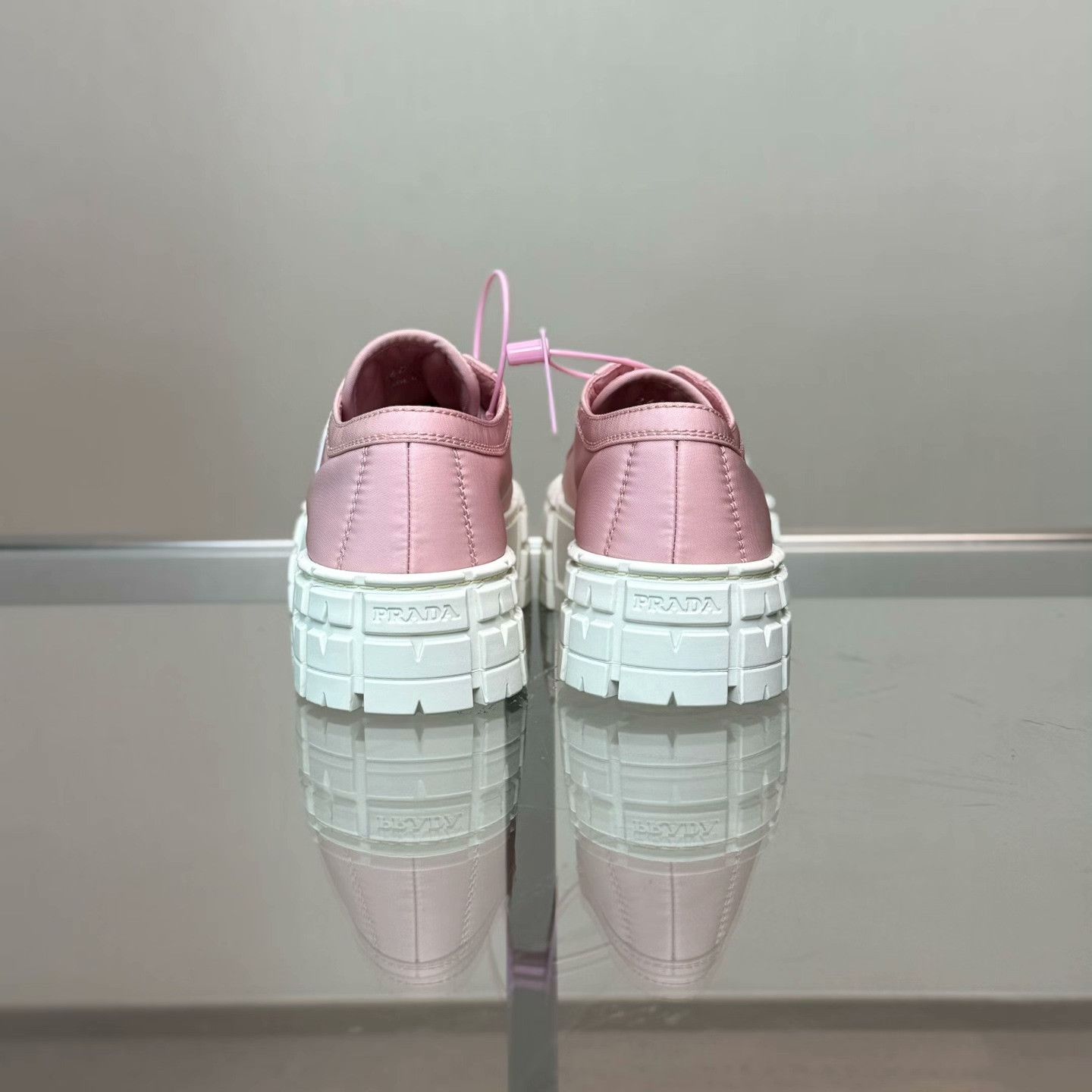 Prada Prada Nylon Pink Lowtop Sneakers 36 Women Size US 6 / IT 36 - 4 Thumbnail