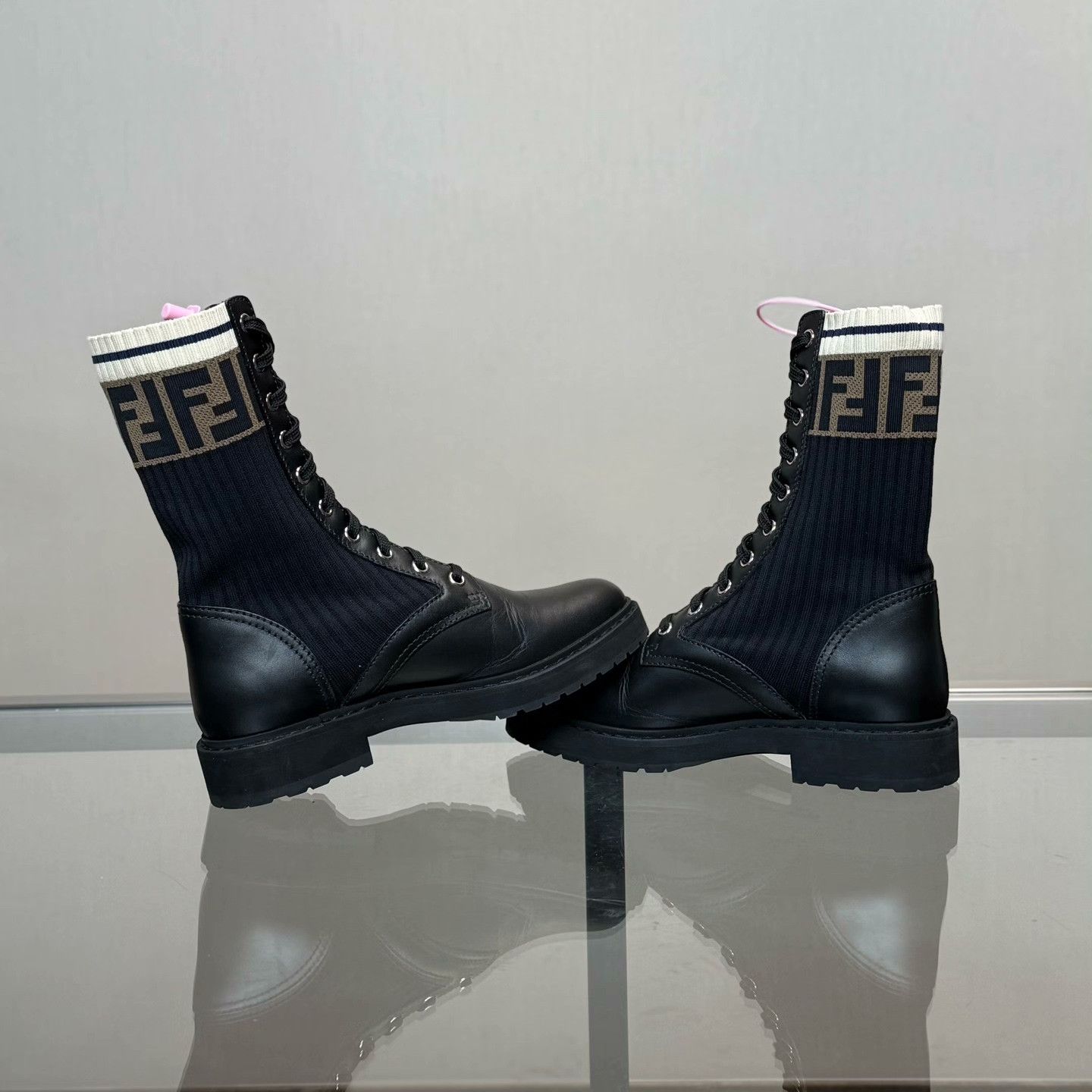 Fendi Fendi Boots 35 Women Size US 5 / IT 35 - 6 Thumbnail
