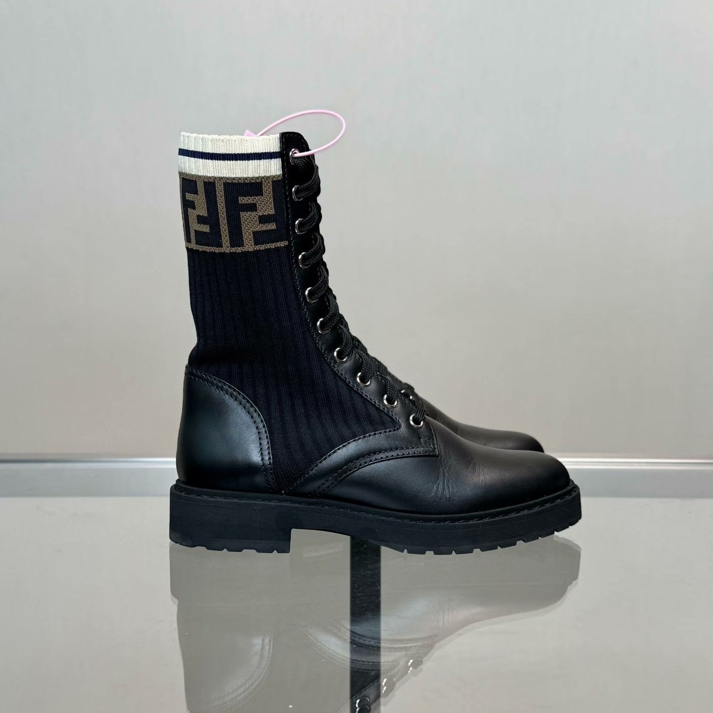 Fendi Fendi Boots 35 Women Size US 5 / IT 35 - 3 Thumbnail