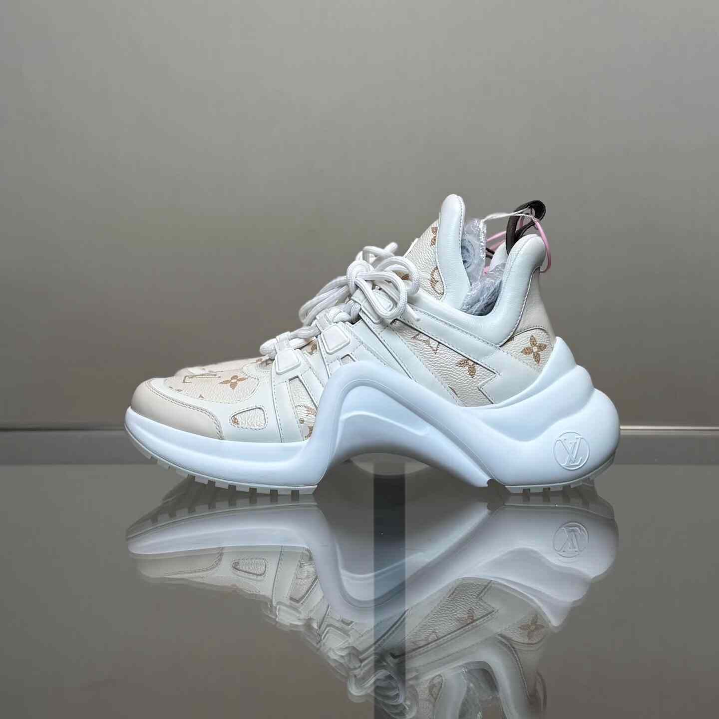 Louis Vuitton Louis Vuitton Lowtop Sneakers 25 Men Size US 10 / EU 43 - 5 Thumbnail